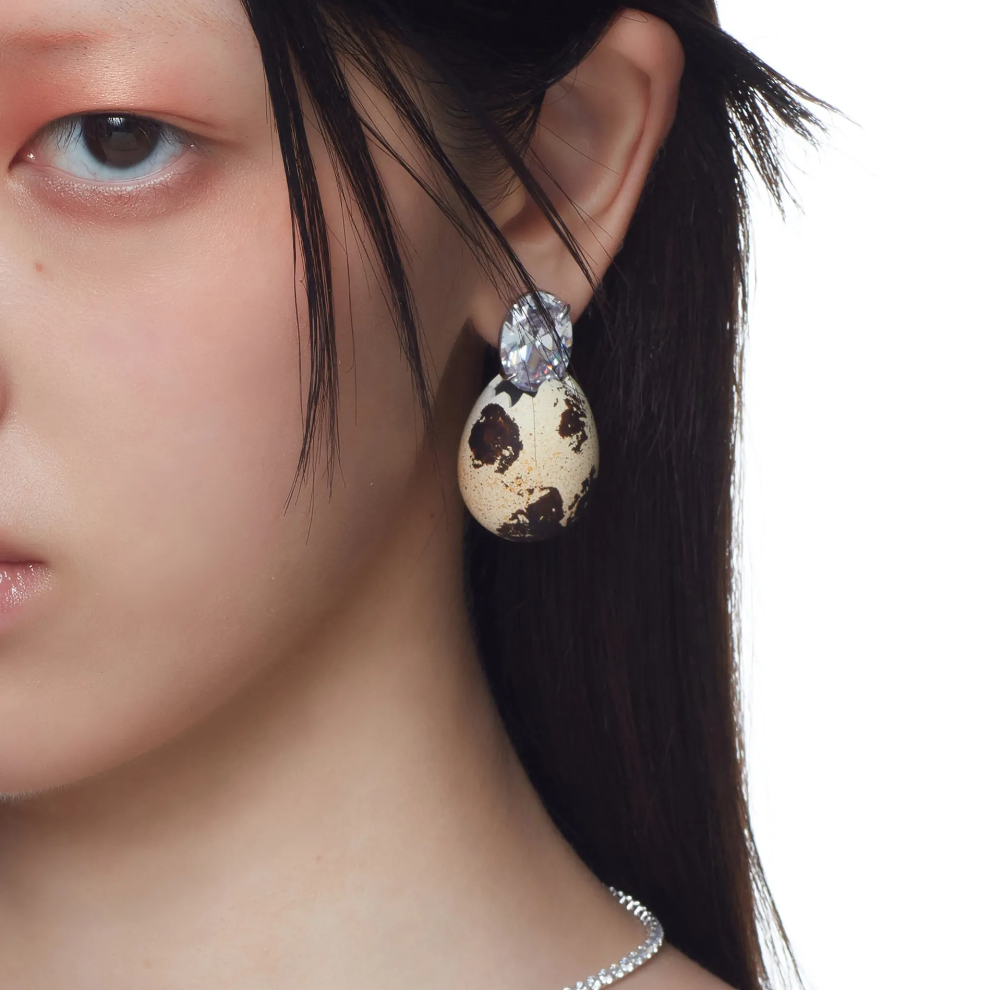 ElectricGirl / Newborn Bird Egg Gemstone Earring