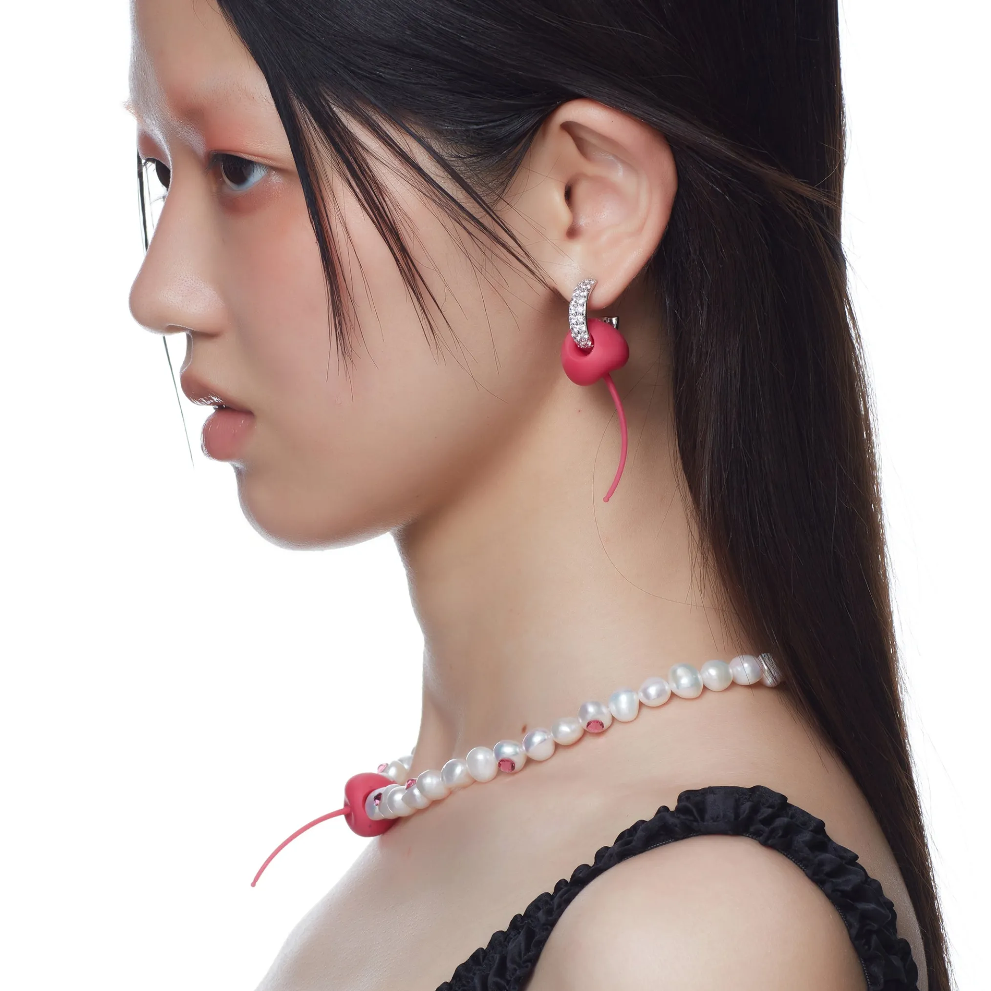 ElectricGirl / Pearl Perforated Gemstone Cherry Necklace