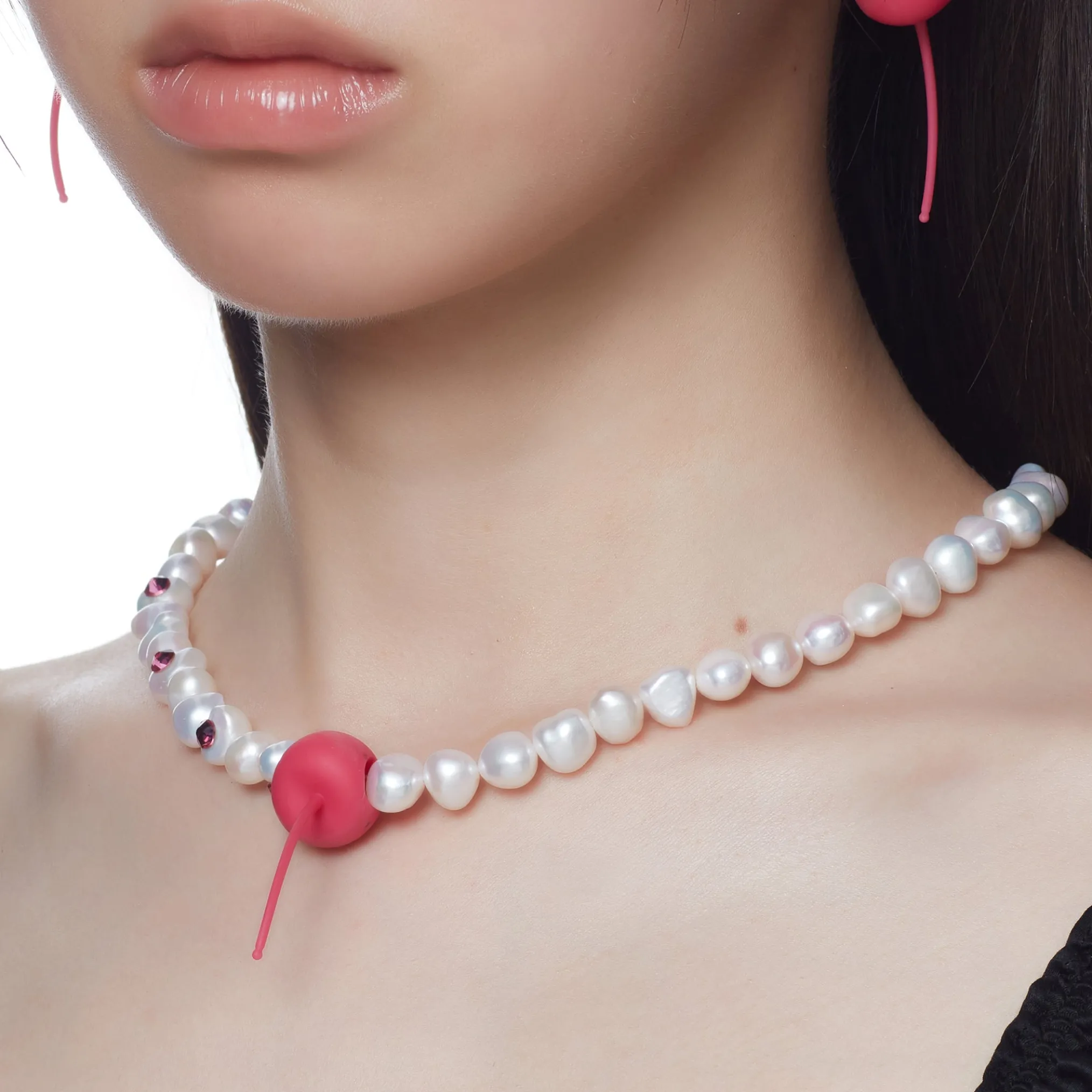 ElectricGirl / Pearl Perforated Gemstone Cherry Necklace