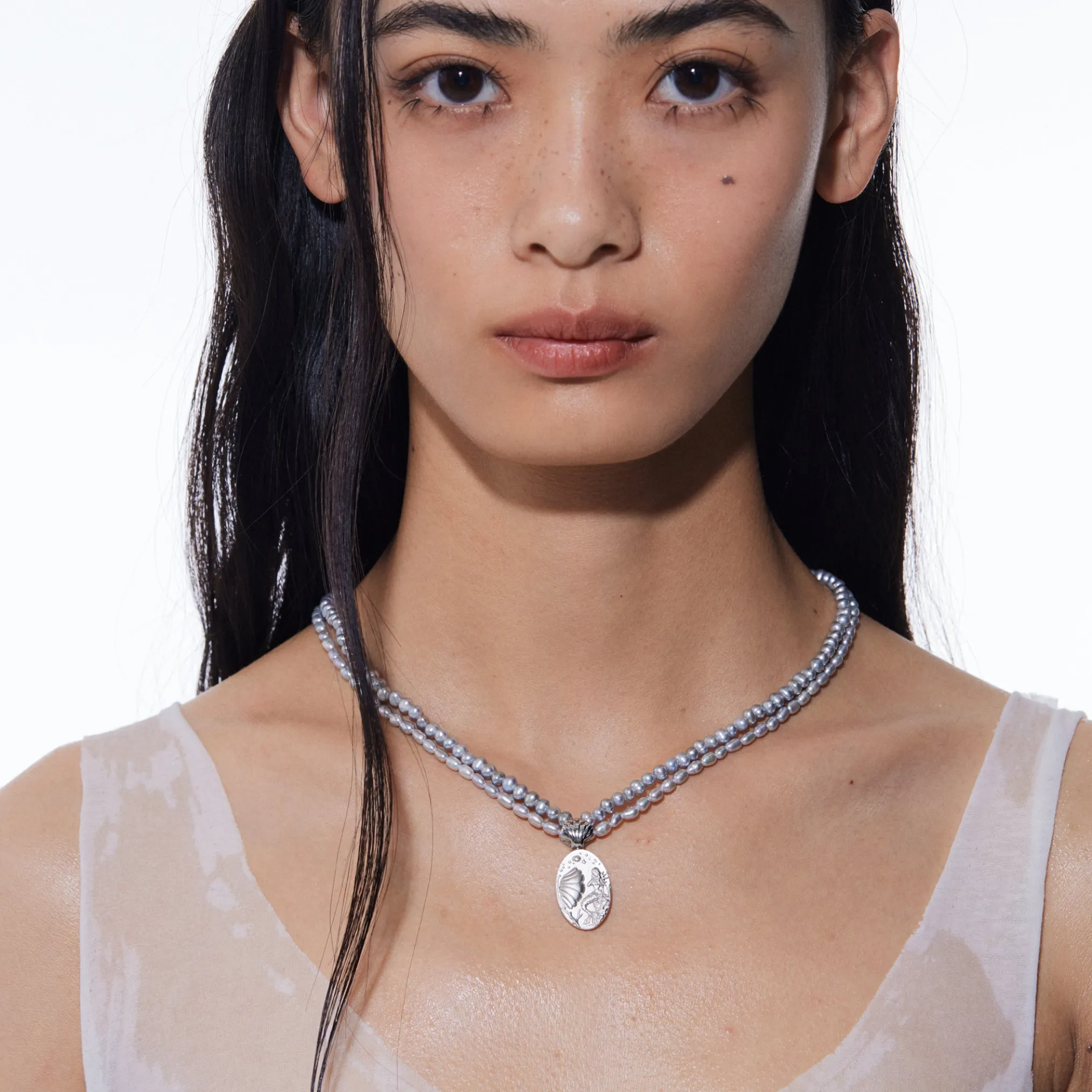 Mermaid / Layers Pearl Coin Necklace