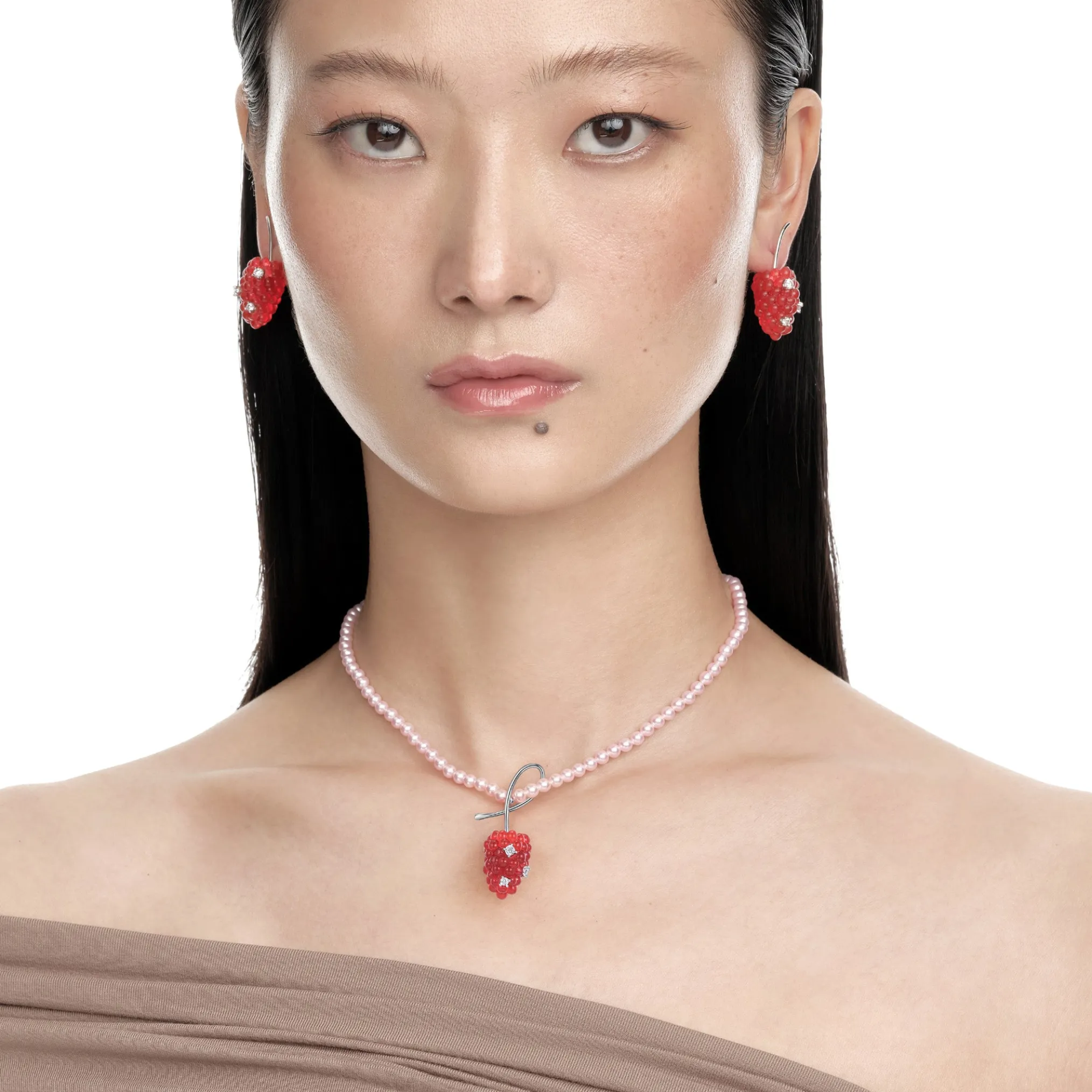 Paradise / Berry Pearl Necklace