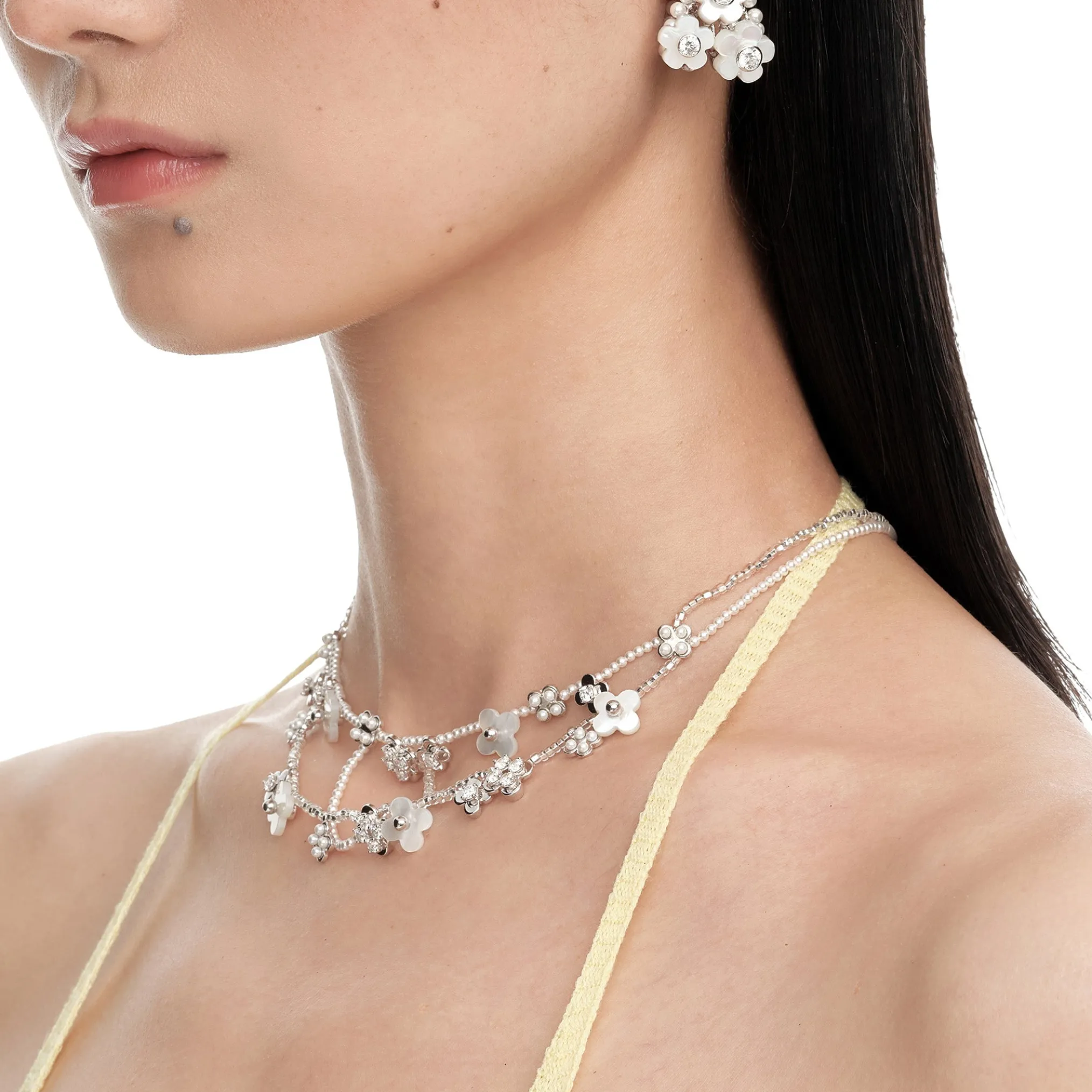 Paradise / Cross Flower Nacre Layers Necklace