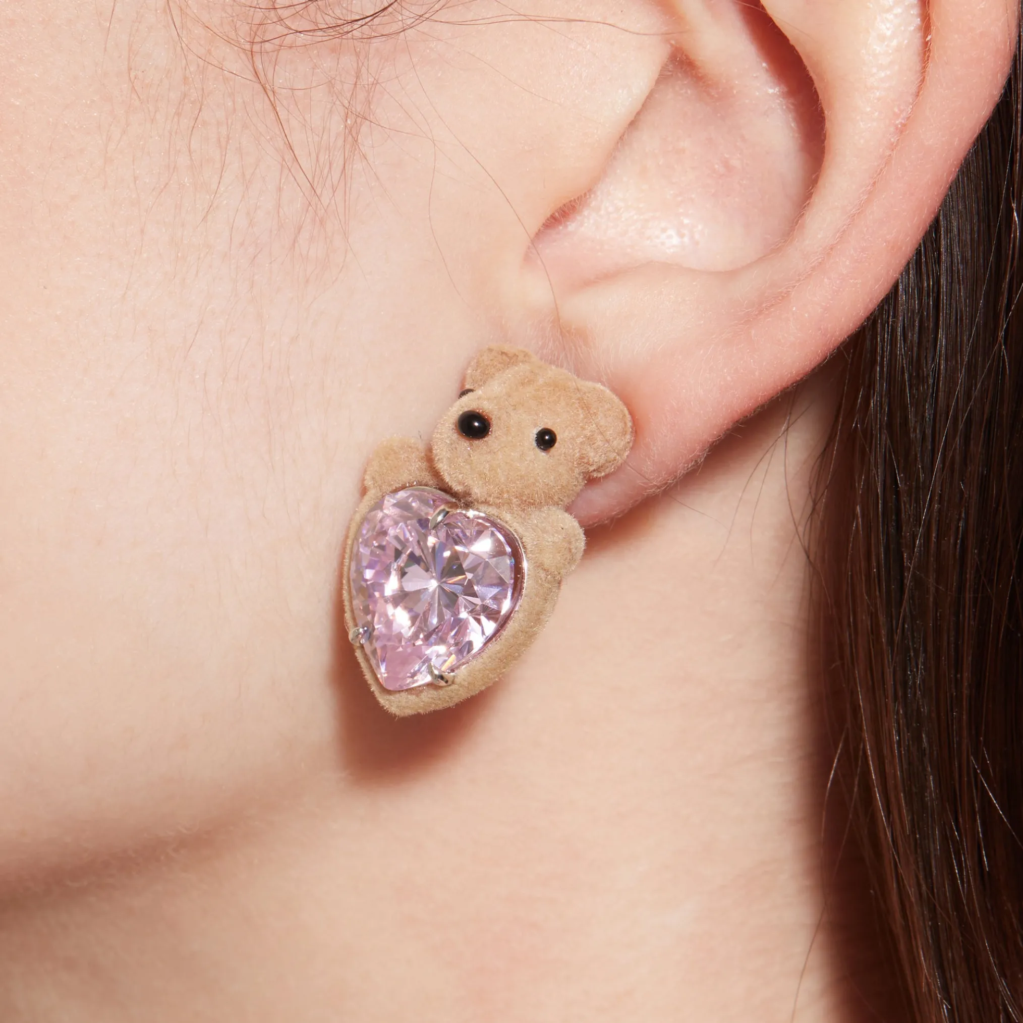 Paradise / Flocked Bear Head Heart Earring