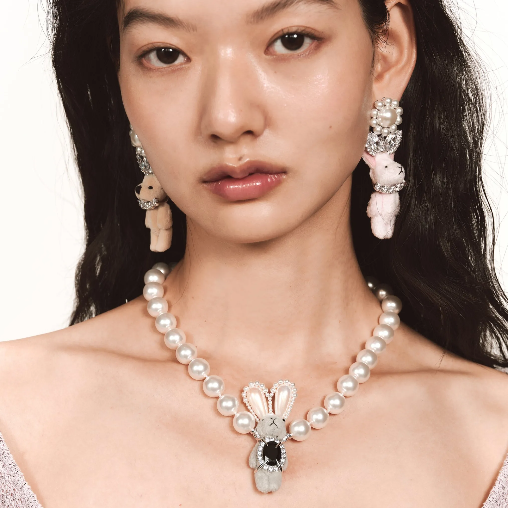 Paradise / Gem Plush Rabbit Pearl Necklace