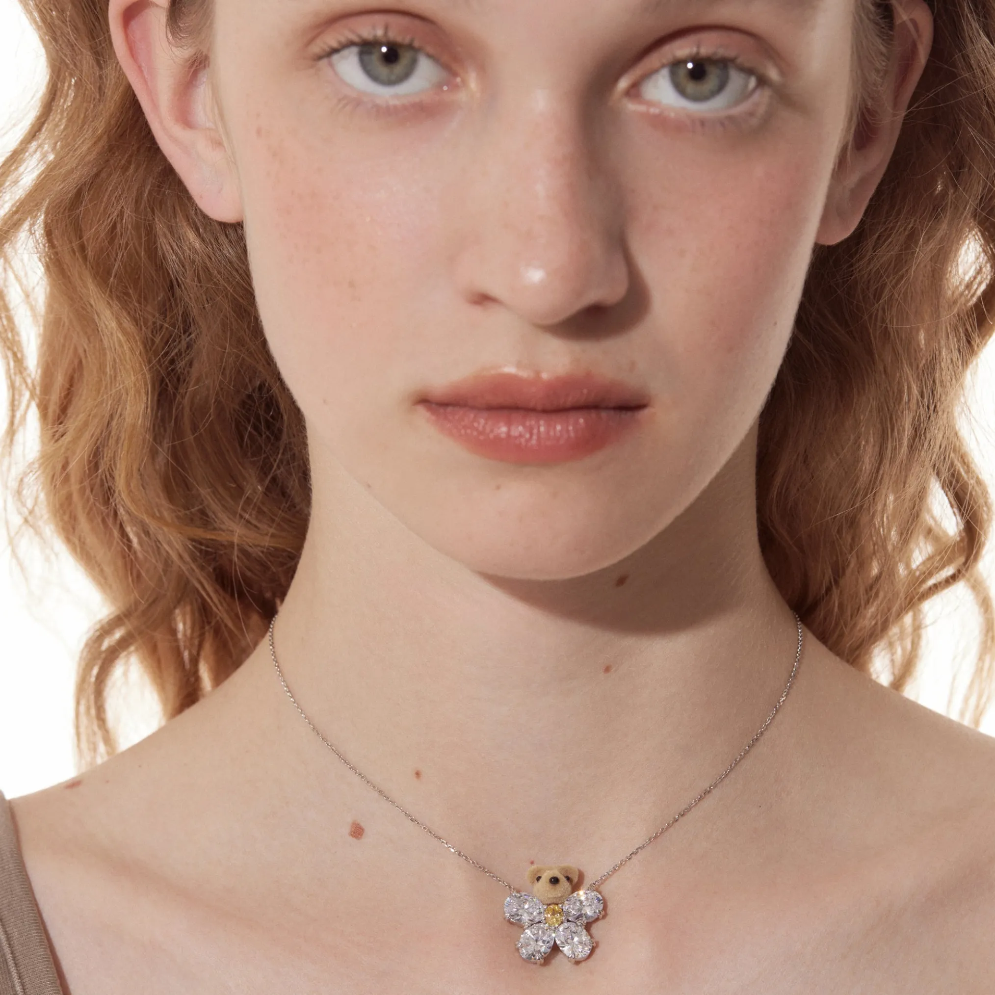 Paradise / Gemstone Flower Bear Necklace