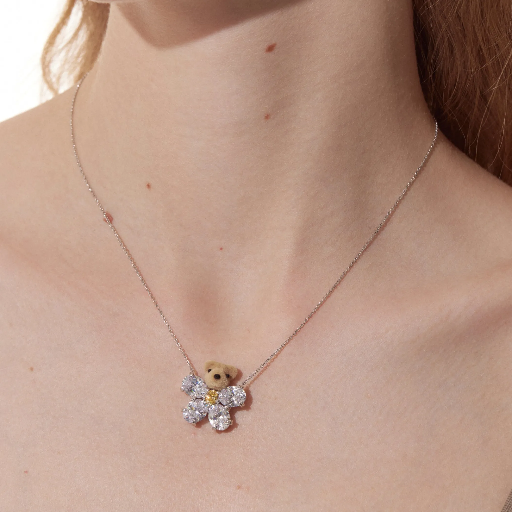 Paradise / Gemstone Flower Bear Necklace