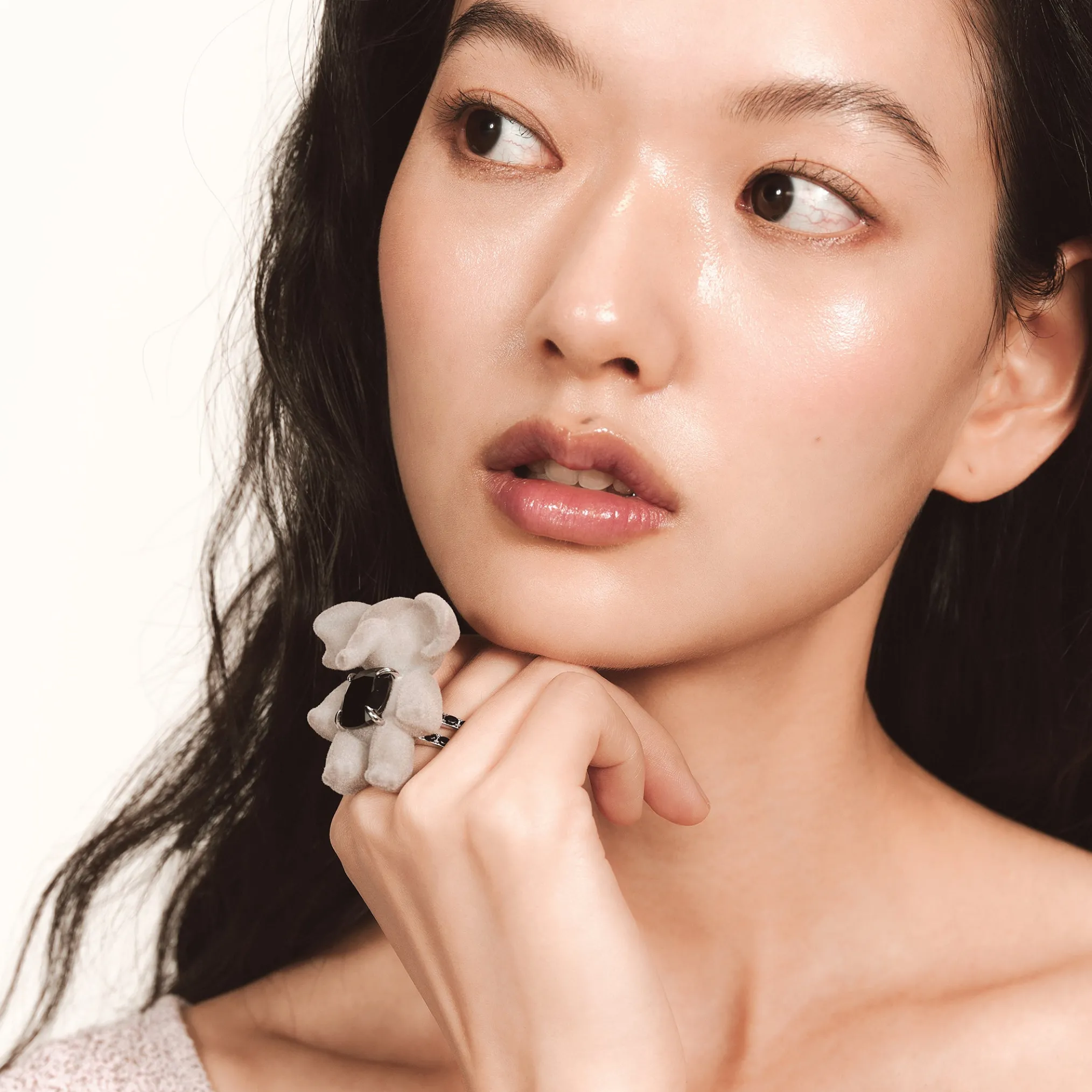 Paradise / Gemstone Elephant Ring