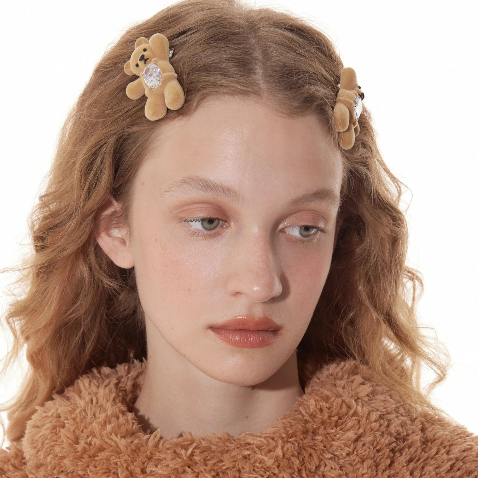 Paradise / Greeting Bear Gemstone Hair Clip