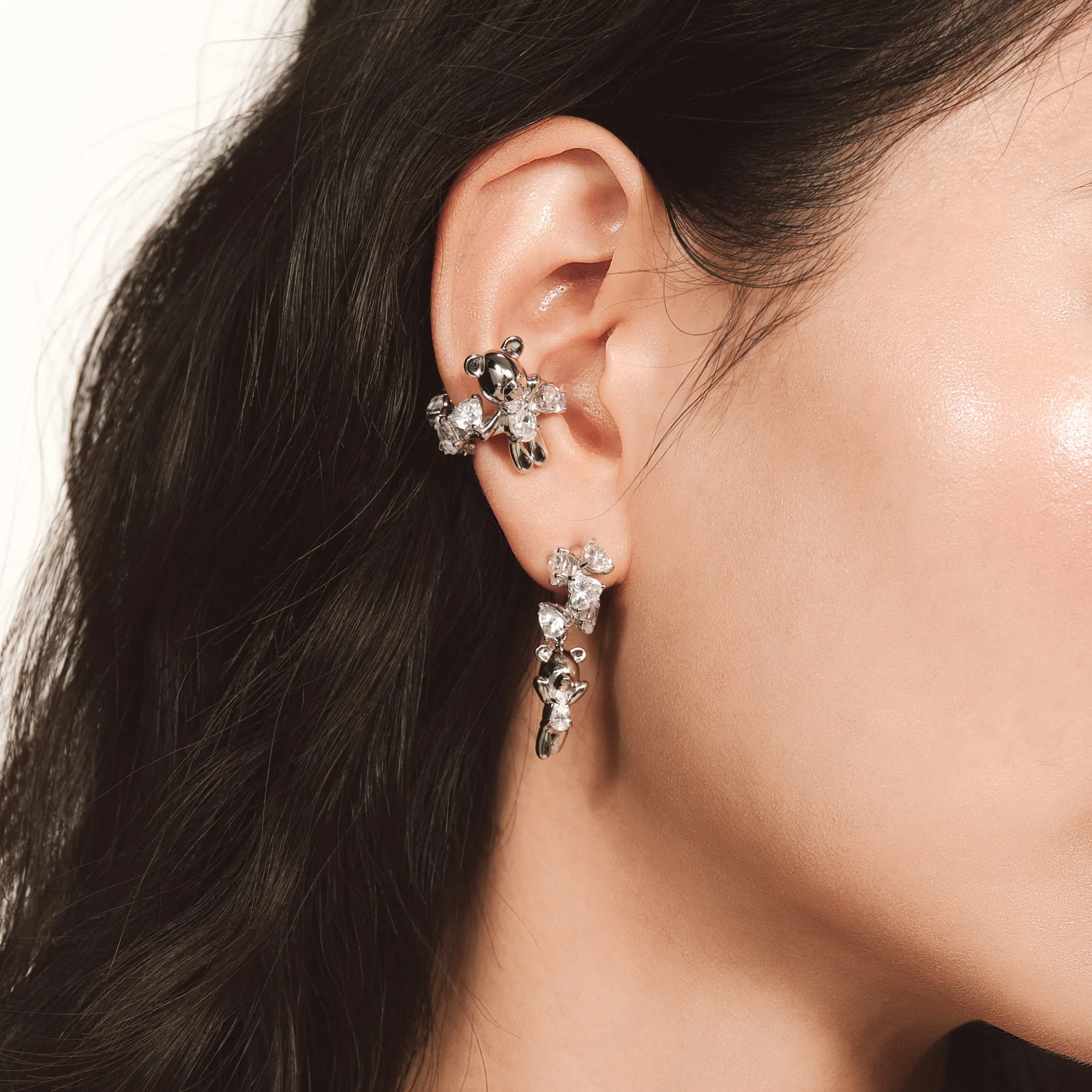 Paradise / Irregular Gem Bear Ear Clip