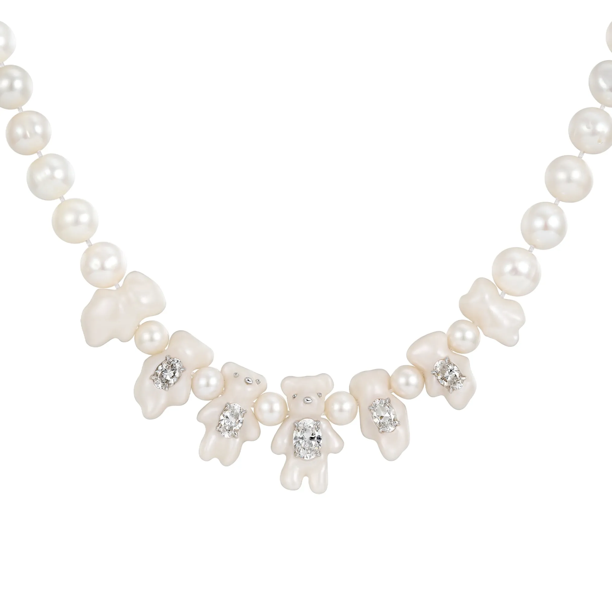 Paradise / Mini Pearlescent Bear Pearl Necklace