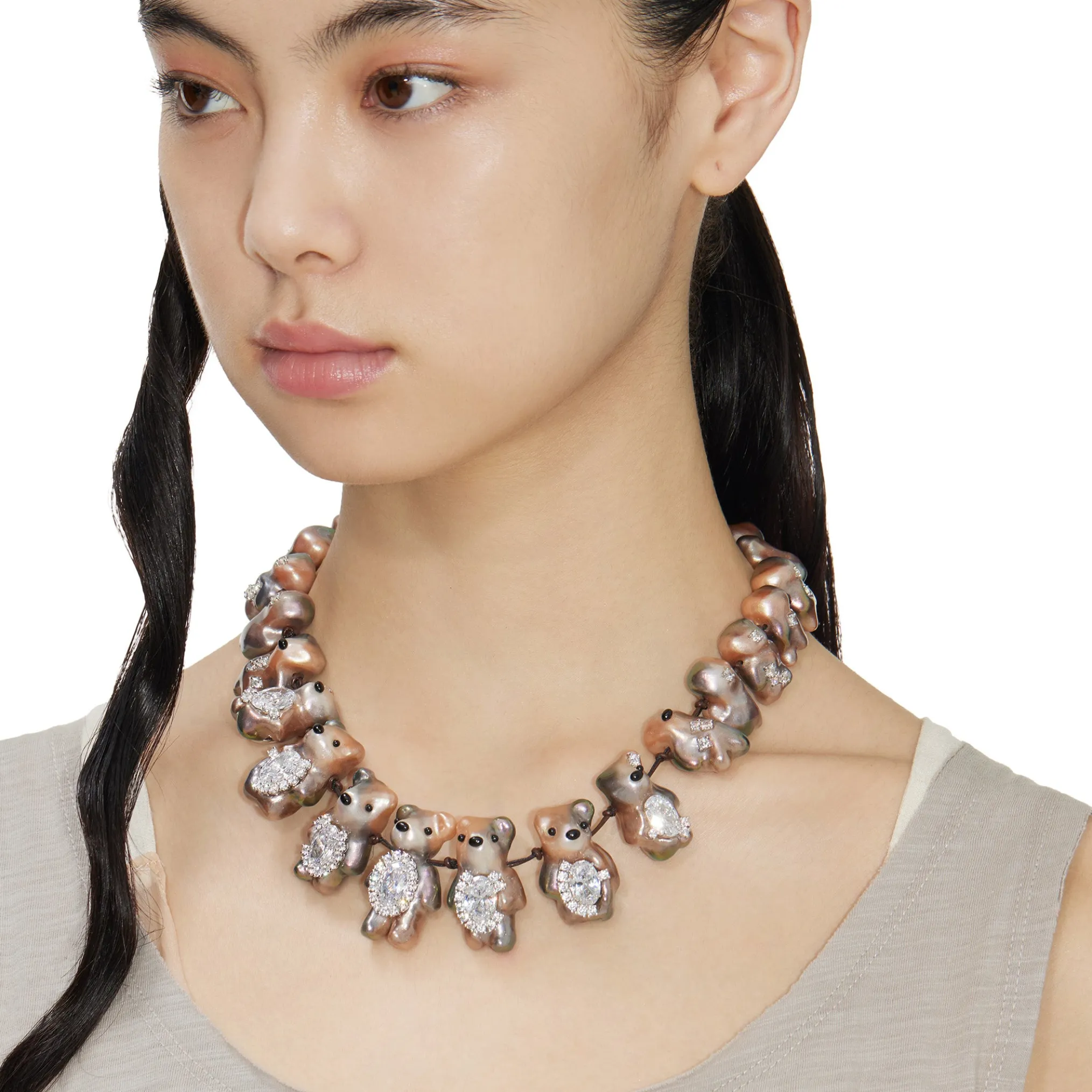 Paradise / Multi-Colored Mini Pearlescent Bear Pearl Necklace