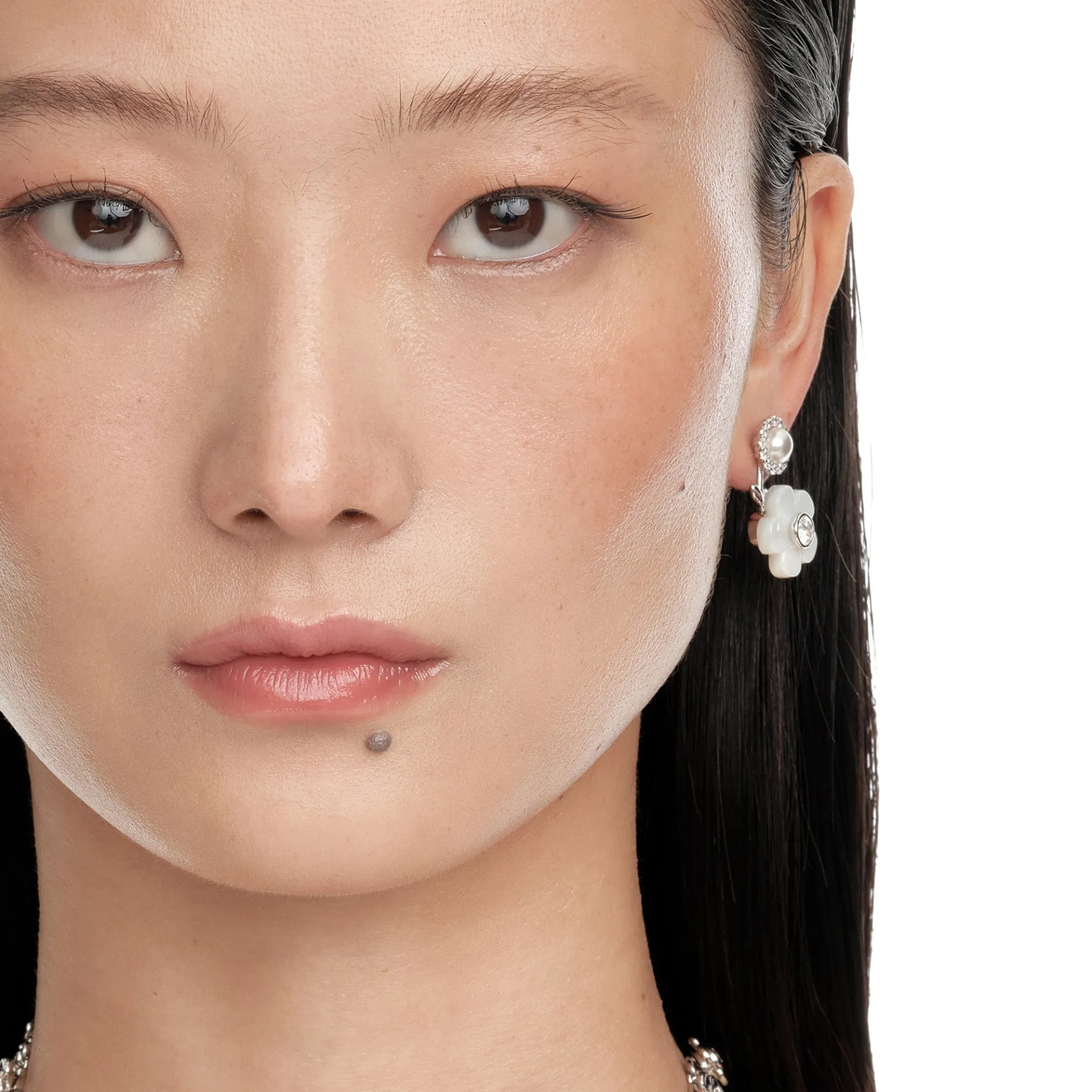 Paradise / Nacre Flower Spin Earring