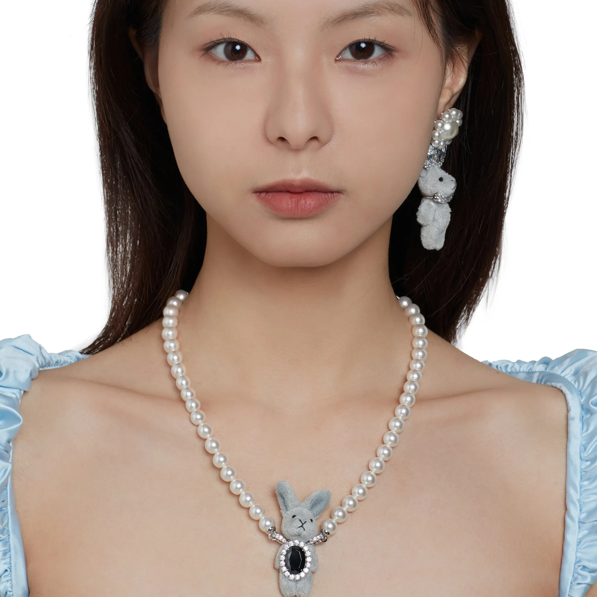 Paradise / Pearl Chain Rabbit Necklace