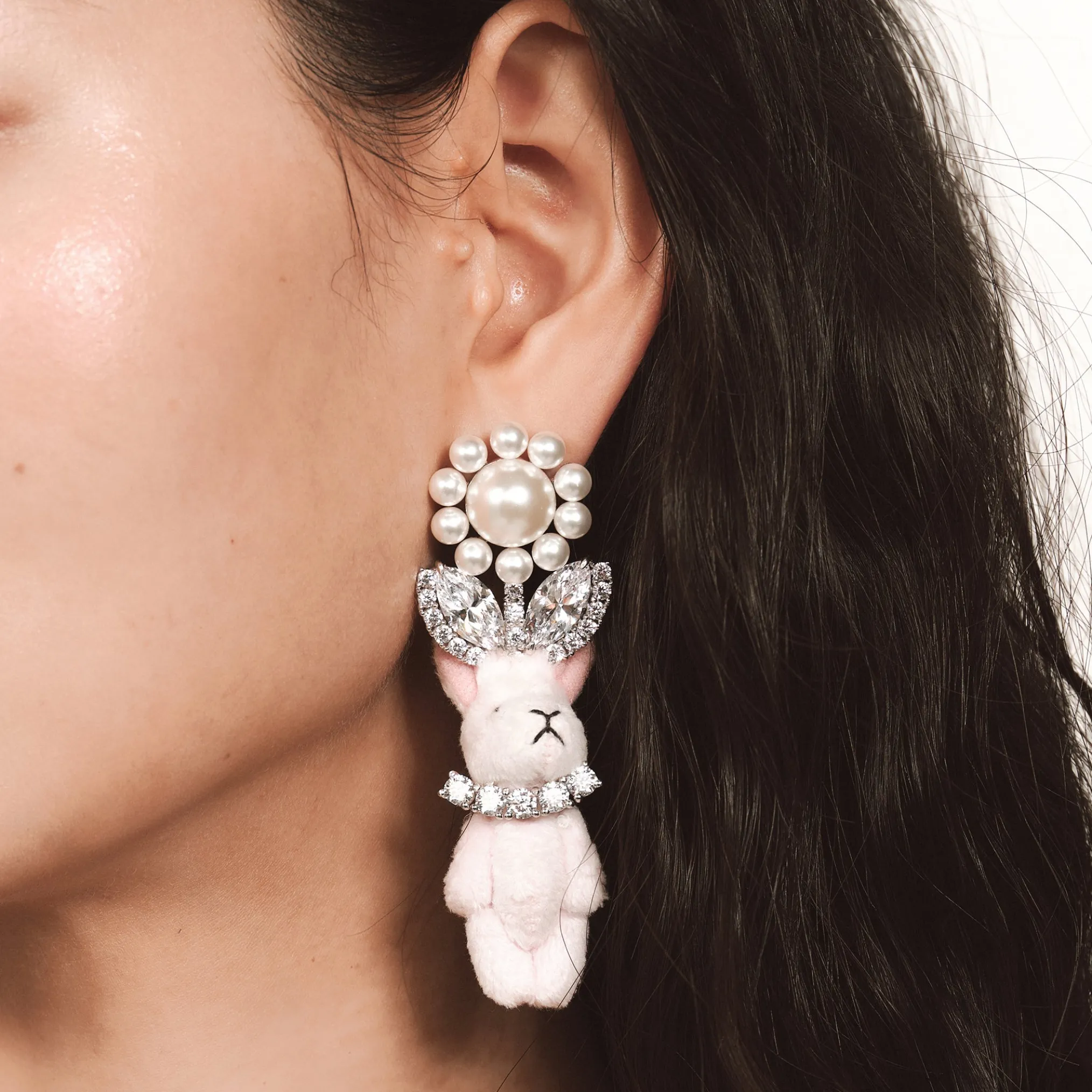 Paradise / Pearl Flower Plush Rabbit Earring