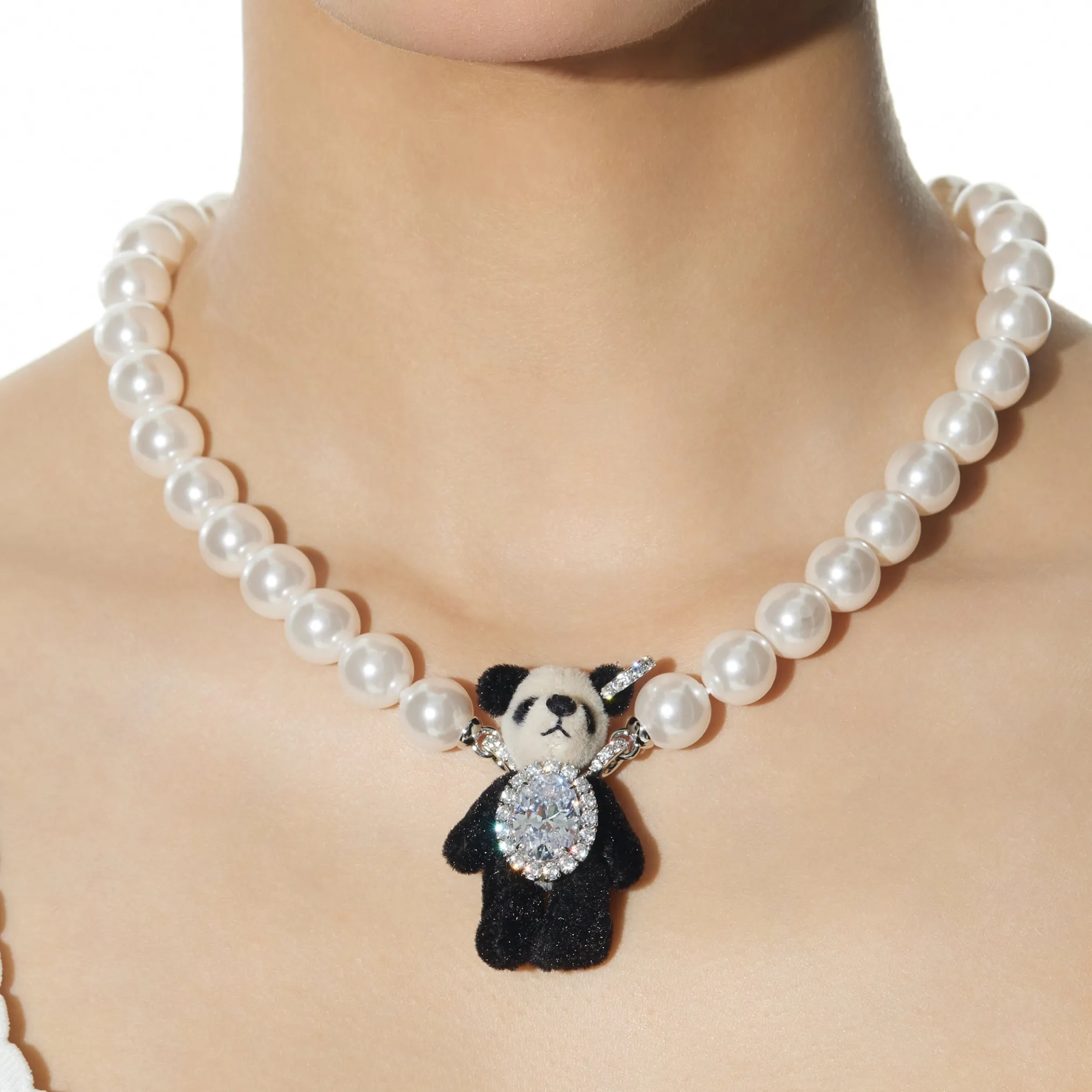 Paradise / Plush Panda Pearl Chain Necklace