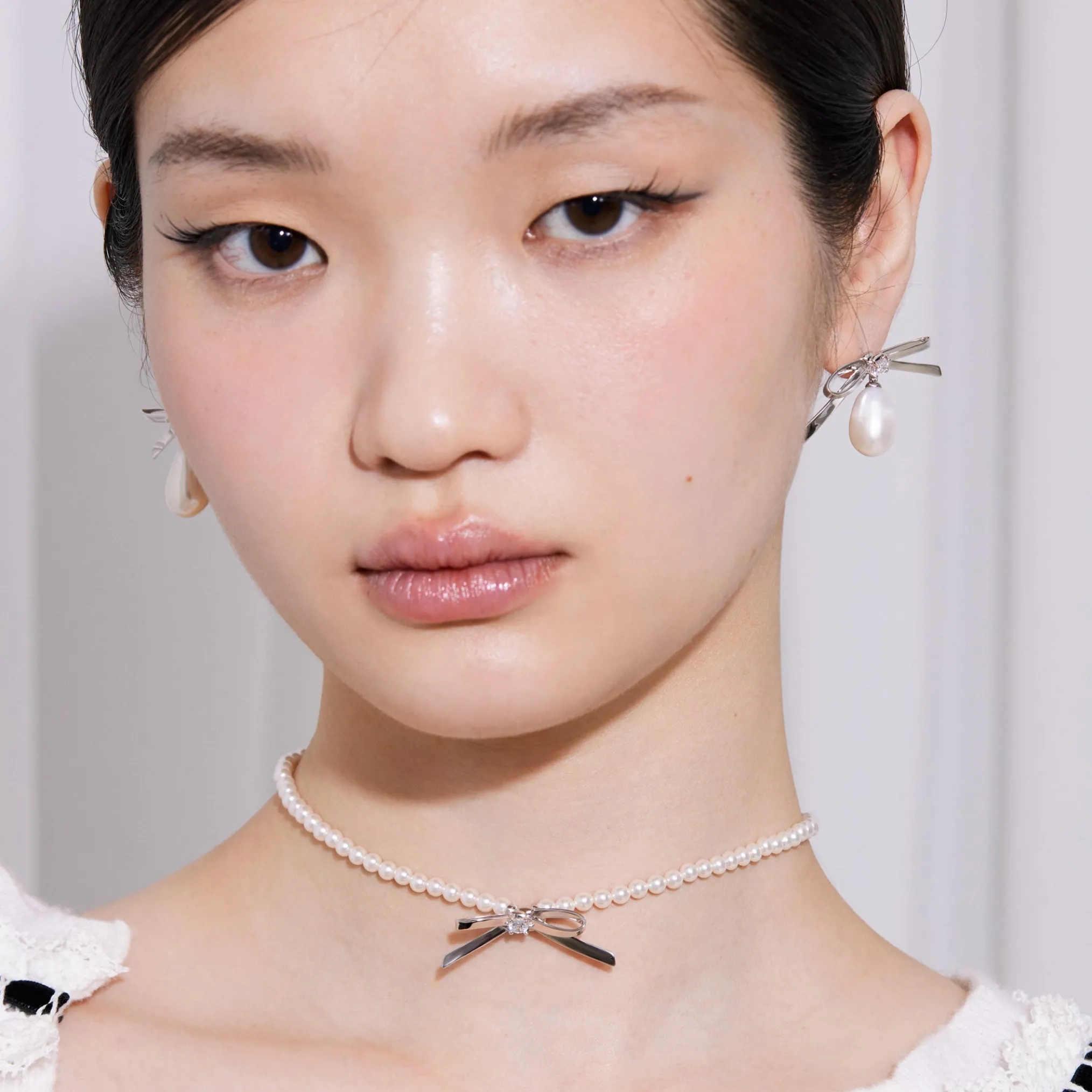 Ripple / Bowknot Drop Pearl Earring