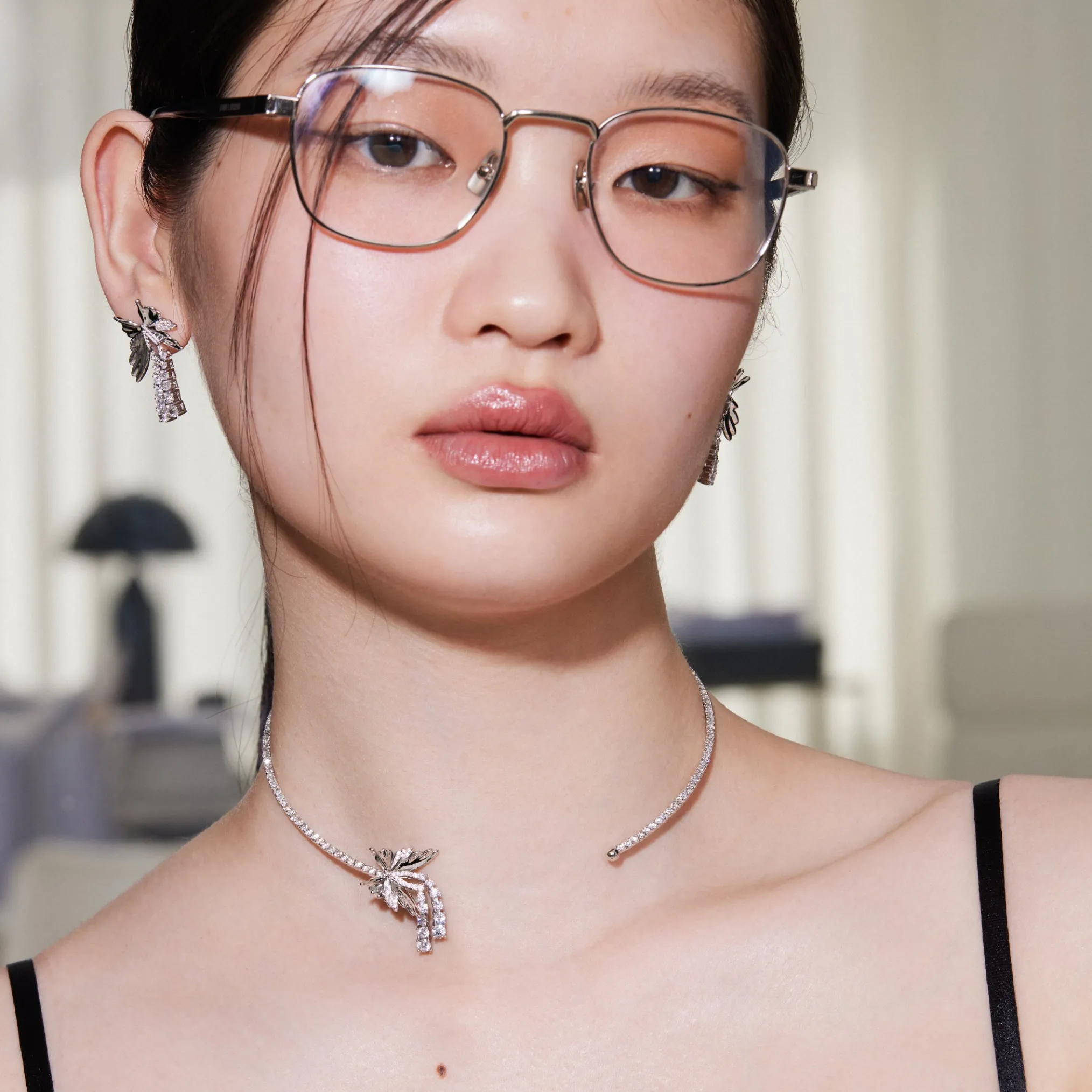 Ripple / Butterfly Zircon Tassel Chocker