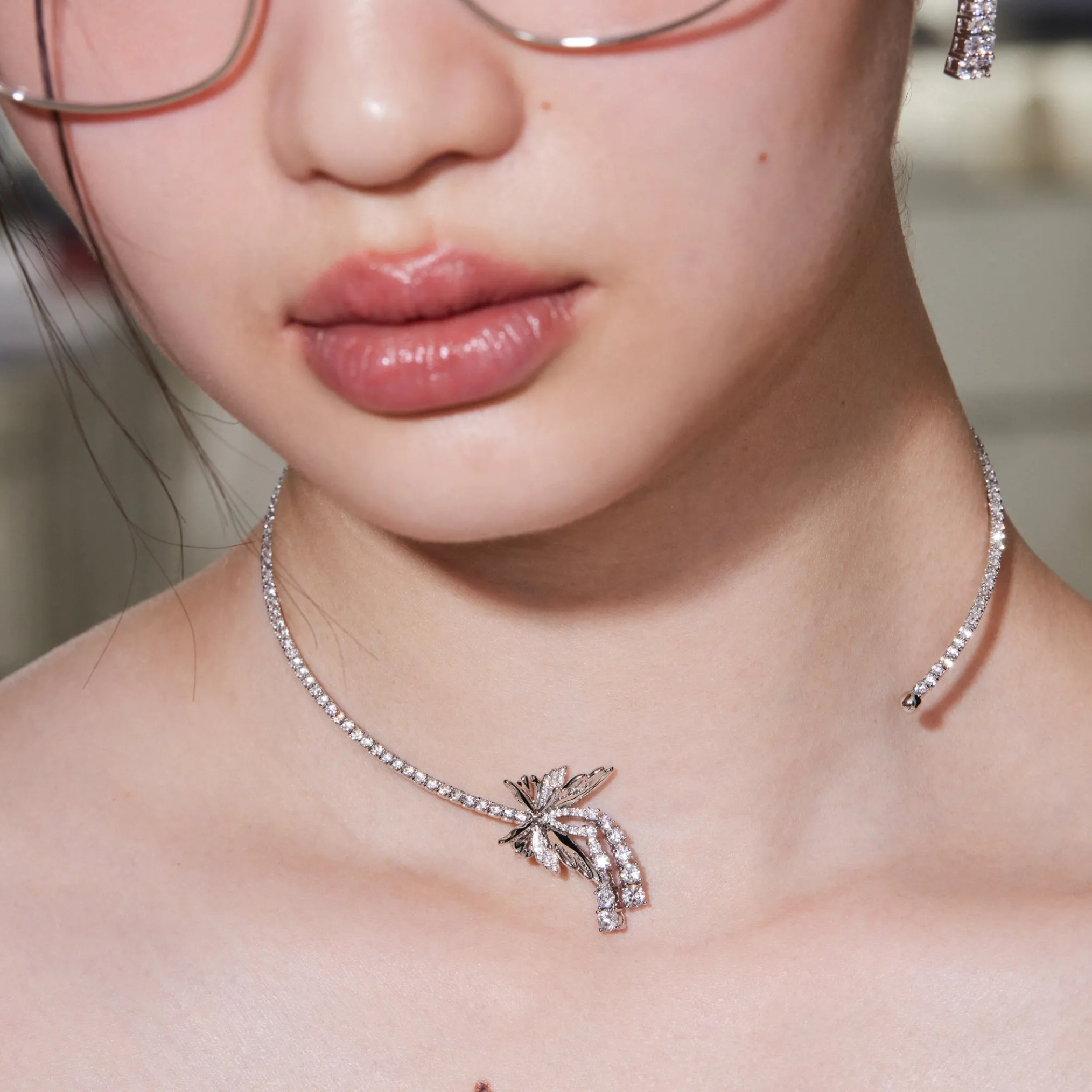 Ripple / Butterfly Zircon Tassel Chocker