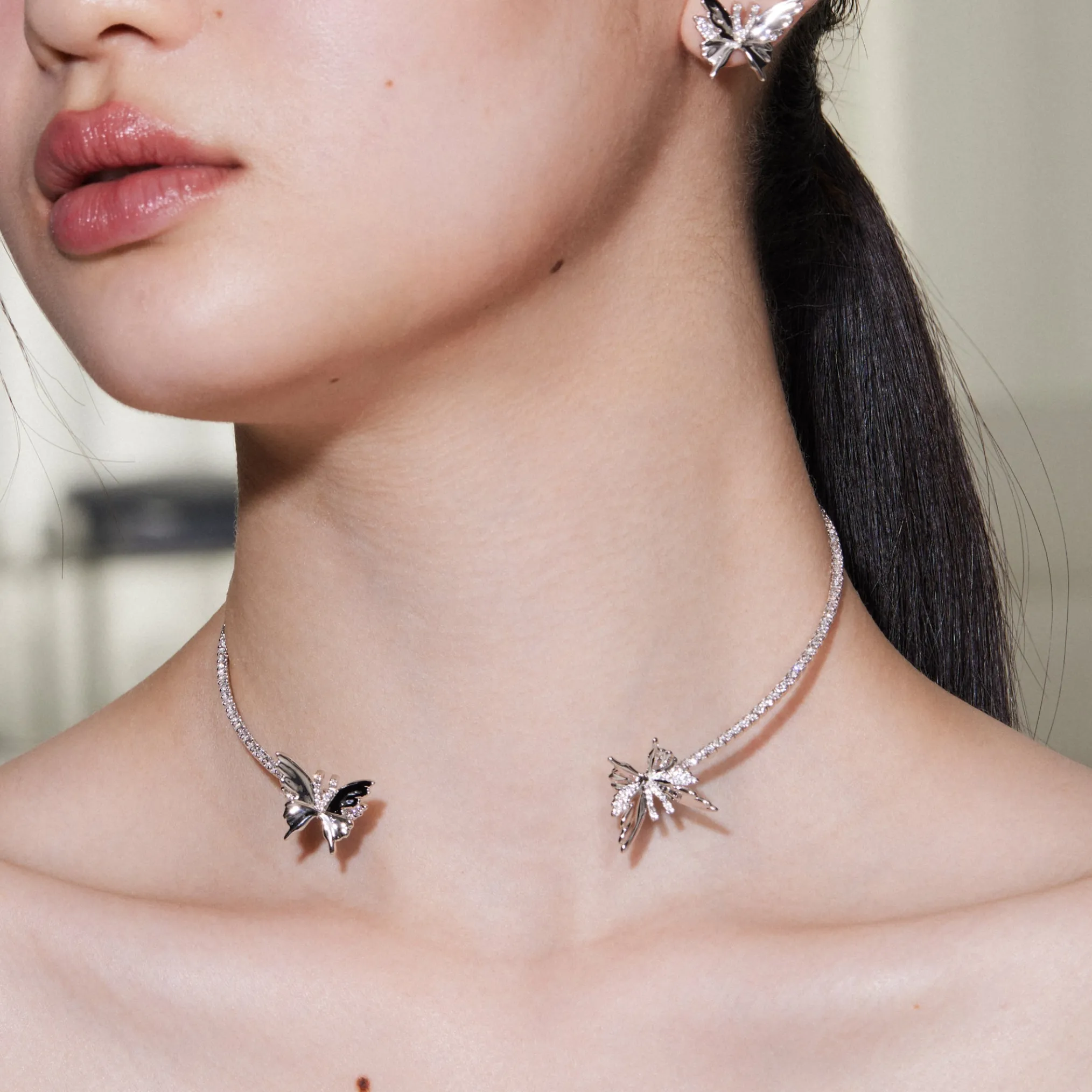 Ripple / Double butterfly Chocker