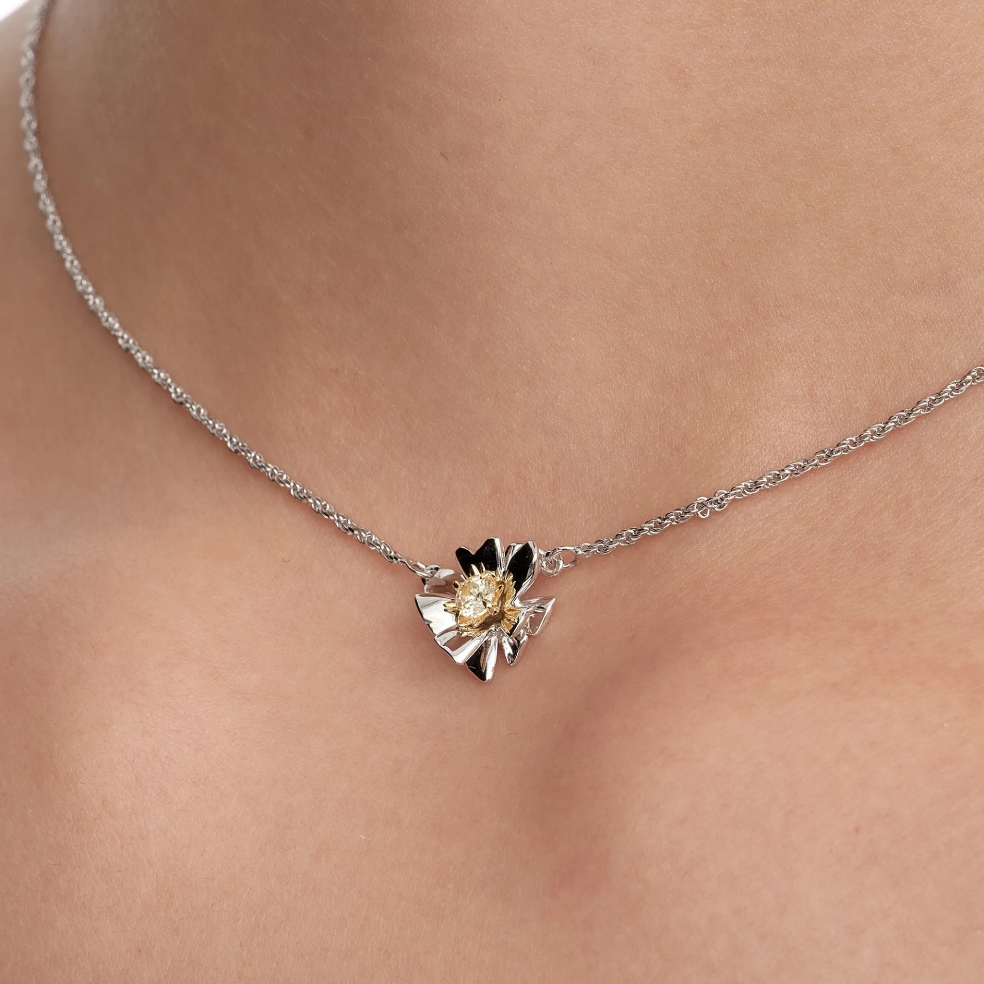 Ripple / Heart Shaped Flower Pendant Necklace