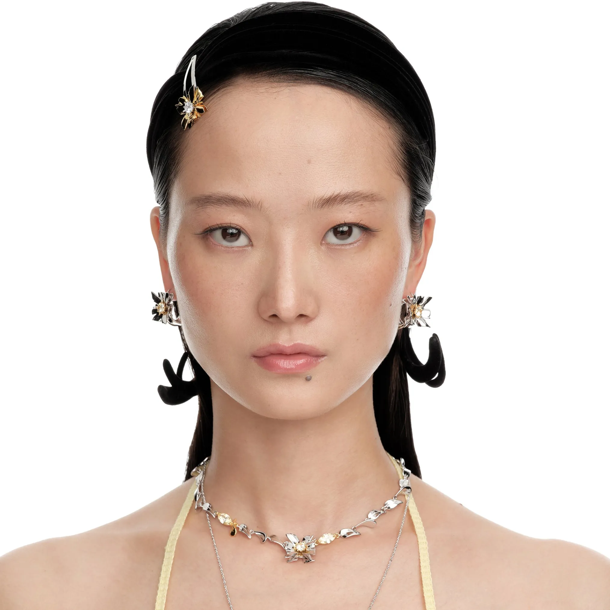 Ripple / Large Square Flower Leaf Chocker