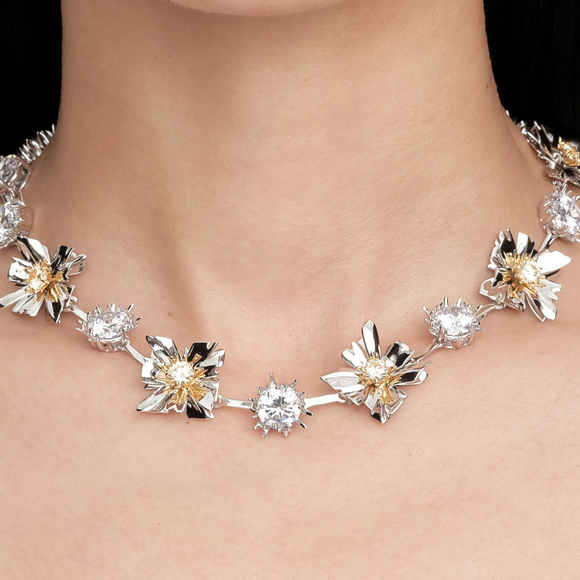 Ripple / Large Square Flower Bud Chocker