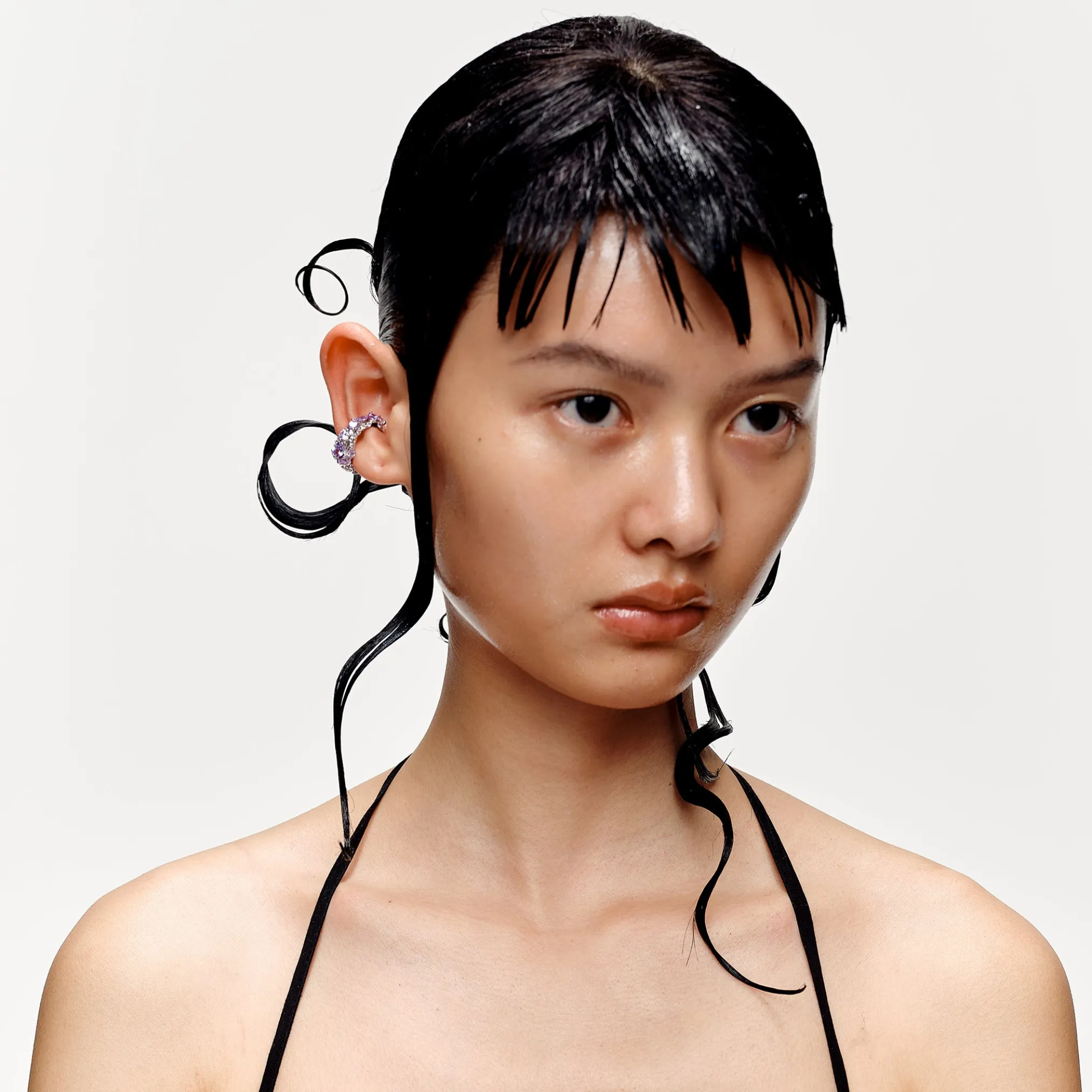 Ripple / Zircon pave Ear Hook