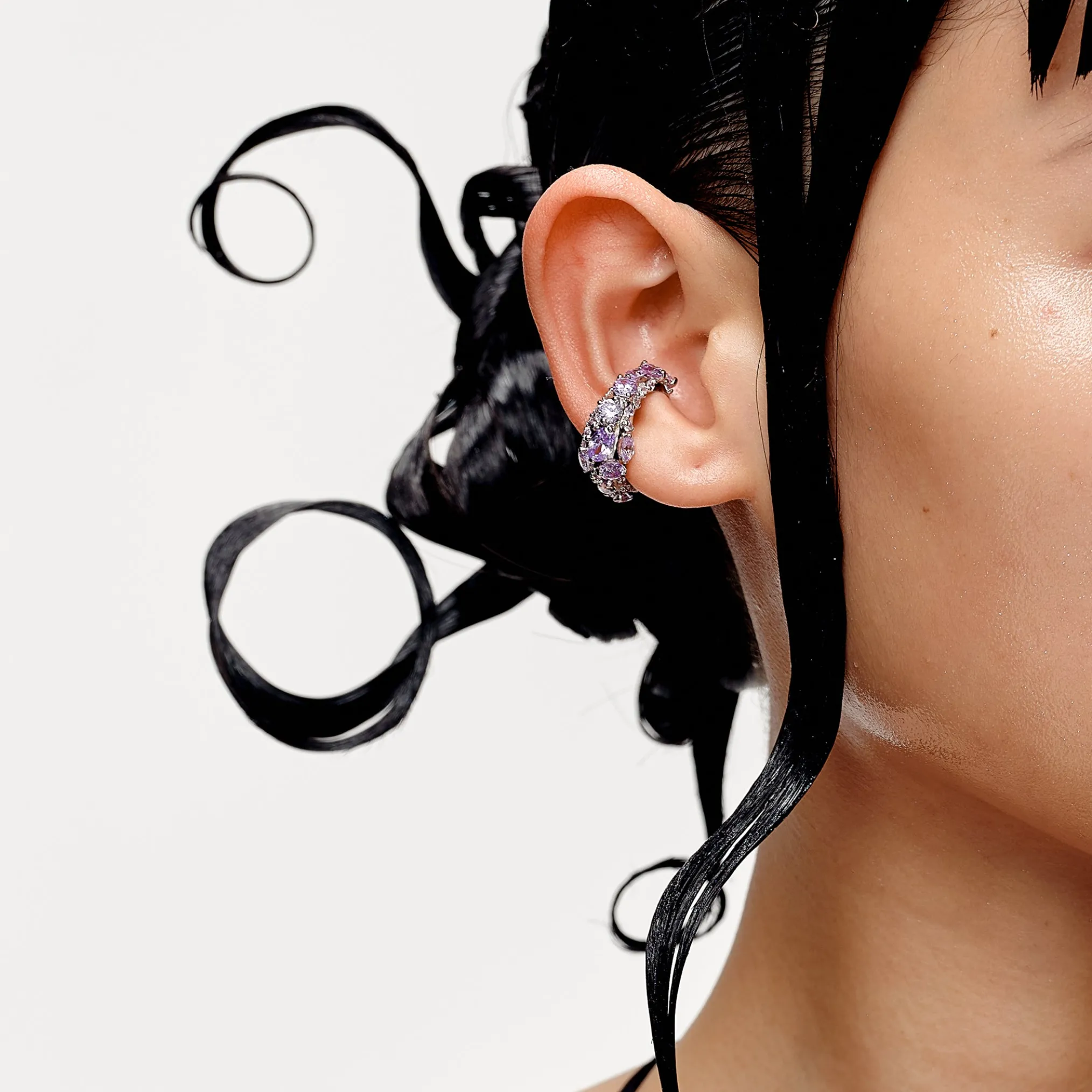 Ripple / Zircon pave Ear Hook