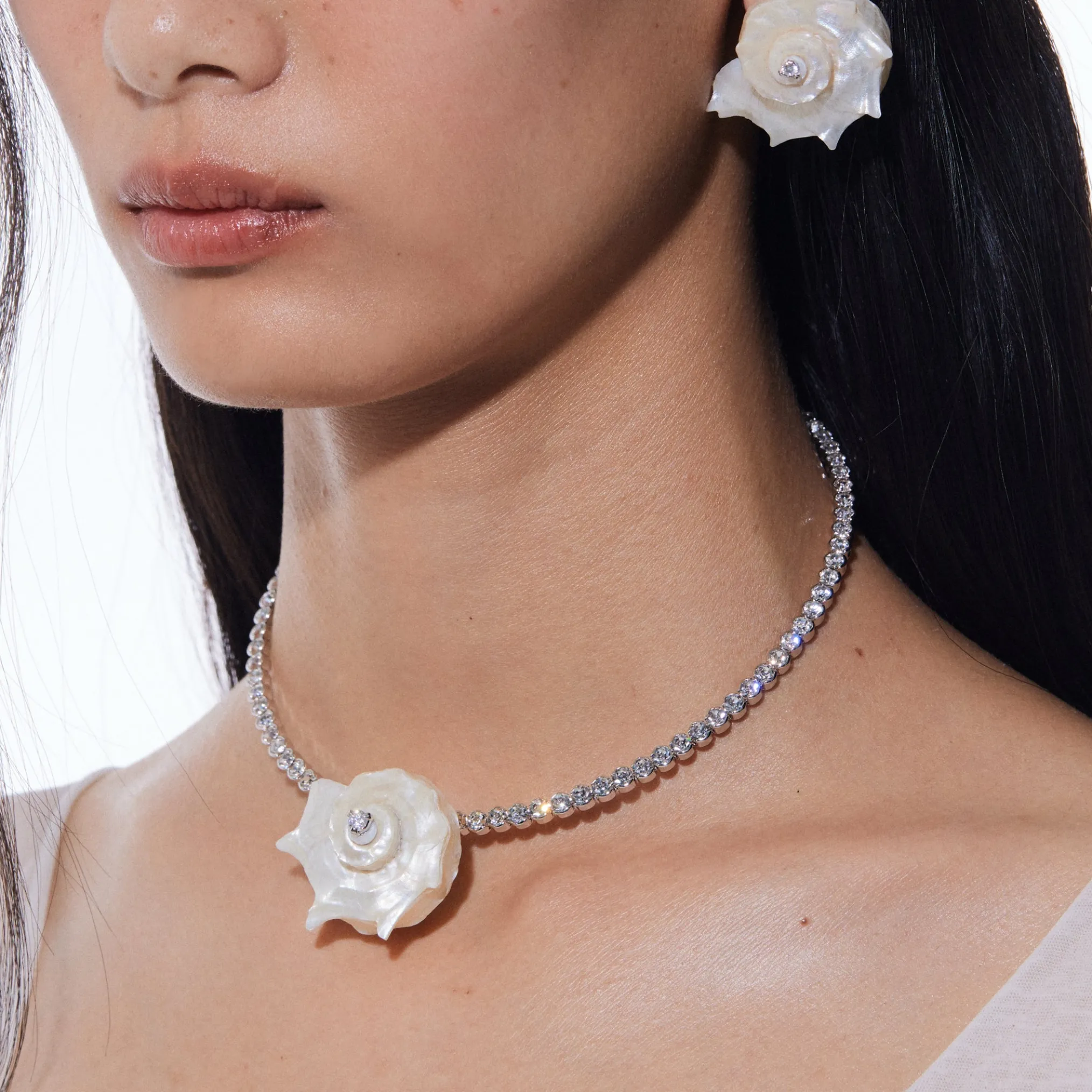 Shell / Natural Shell Conch Choker