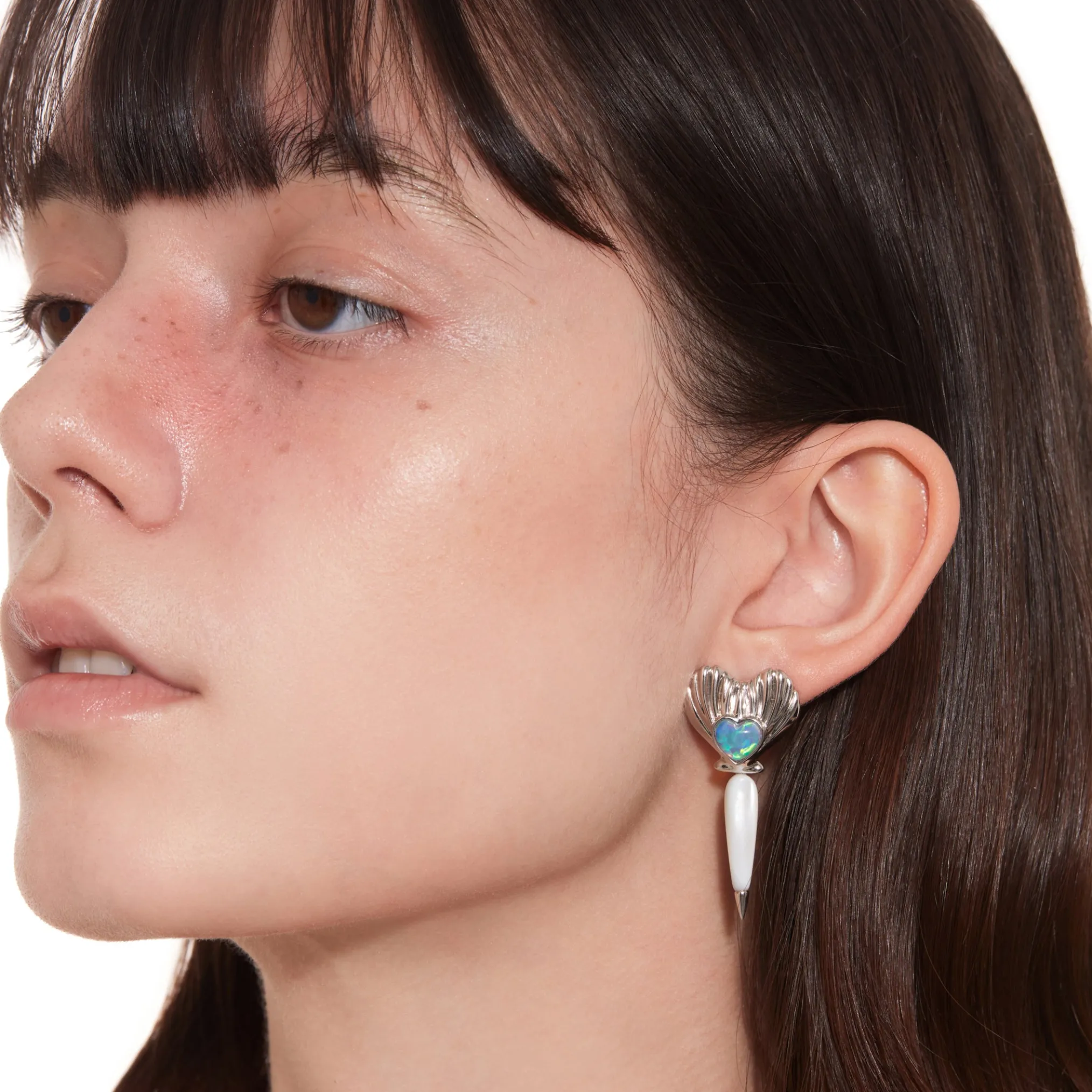 Tasty / Drop Pearl Heart Shell Earring