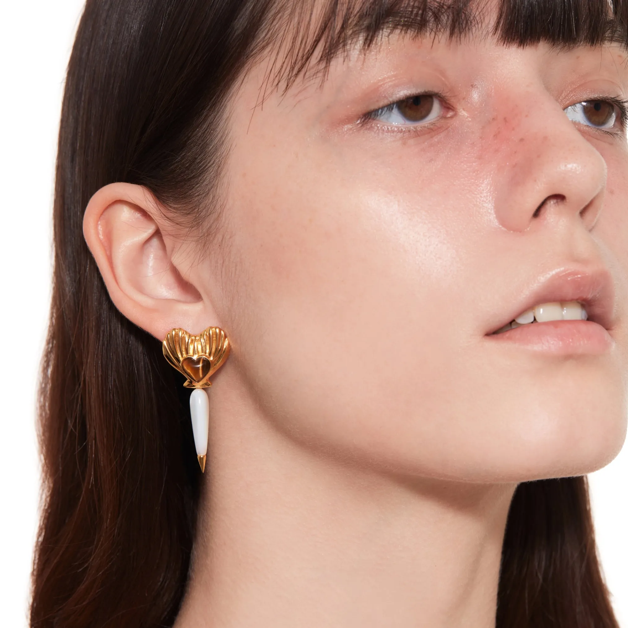 Tasty / Drop Pearl Heart Shell Earring