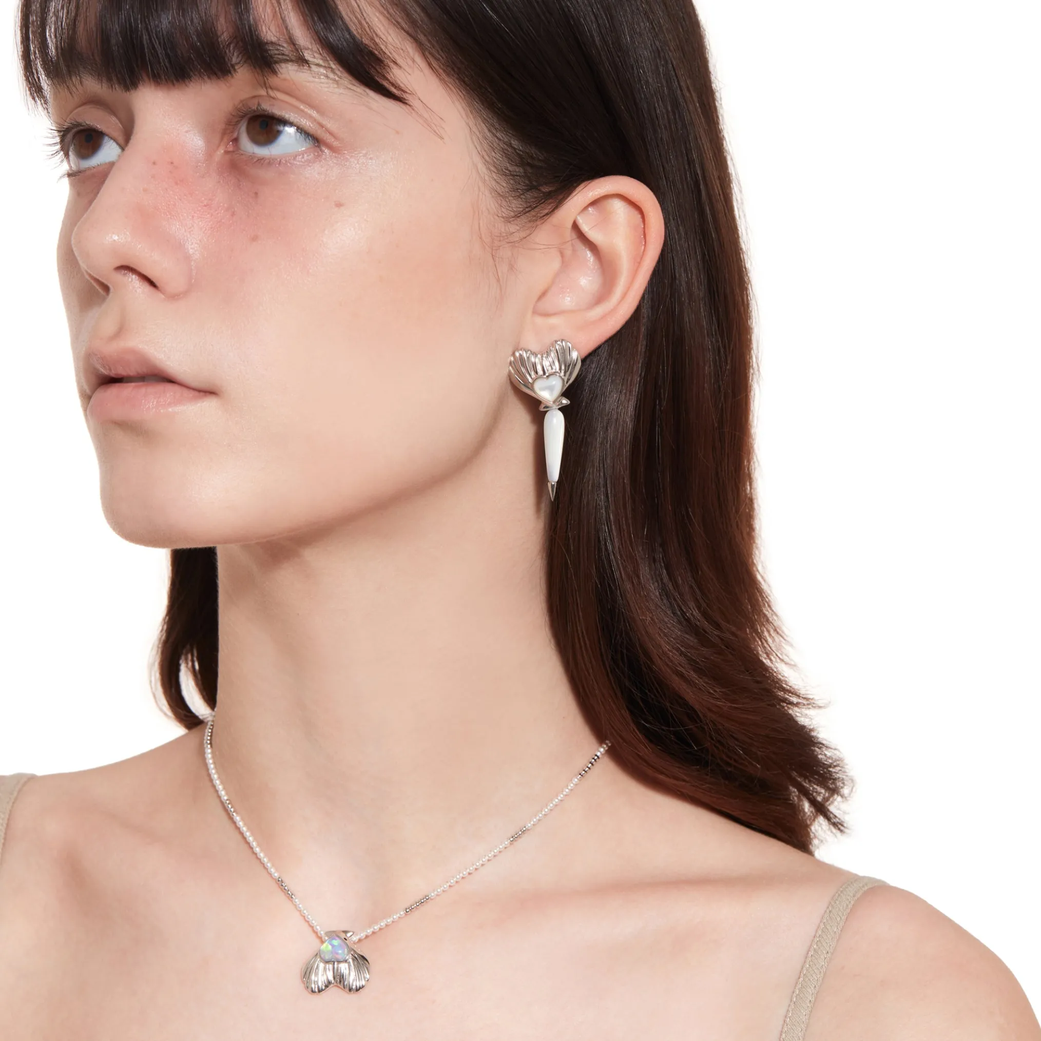 Tasty / Drop Pearl Heart Shell Earring