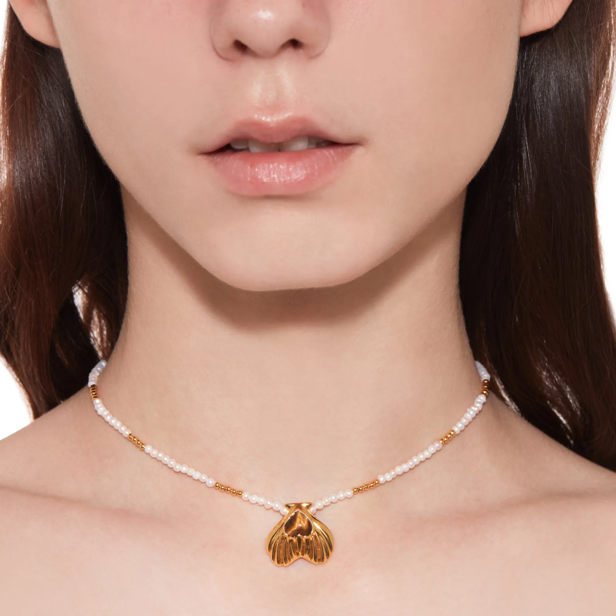 Tasty / Heart Shape Metal Pendant Pearl Necklace