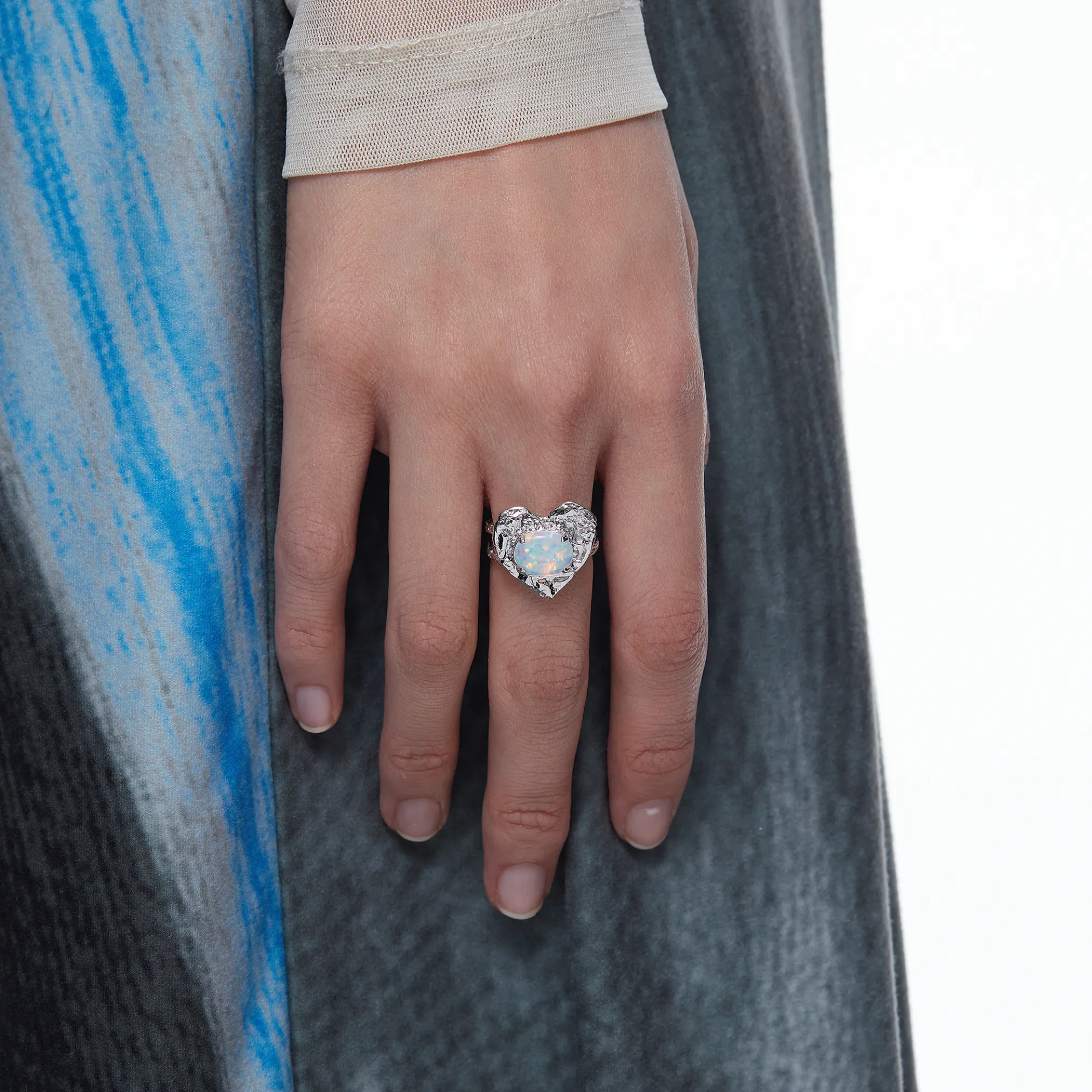 Tasty / Opal Heart Tin Foil Ring