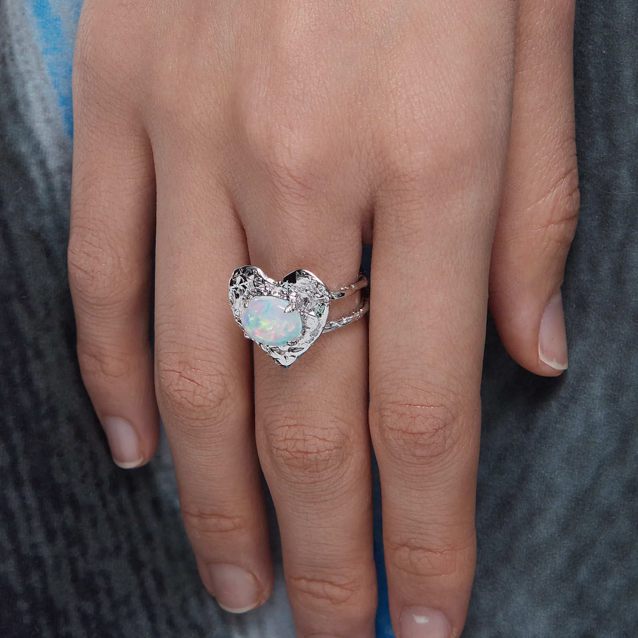 Tasty / Opal Heart Tin Foil Ring