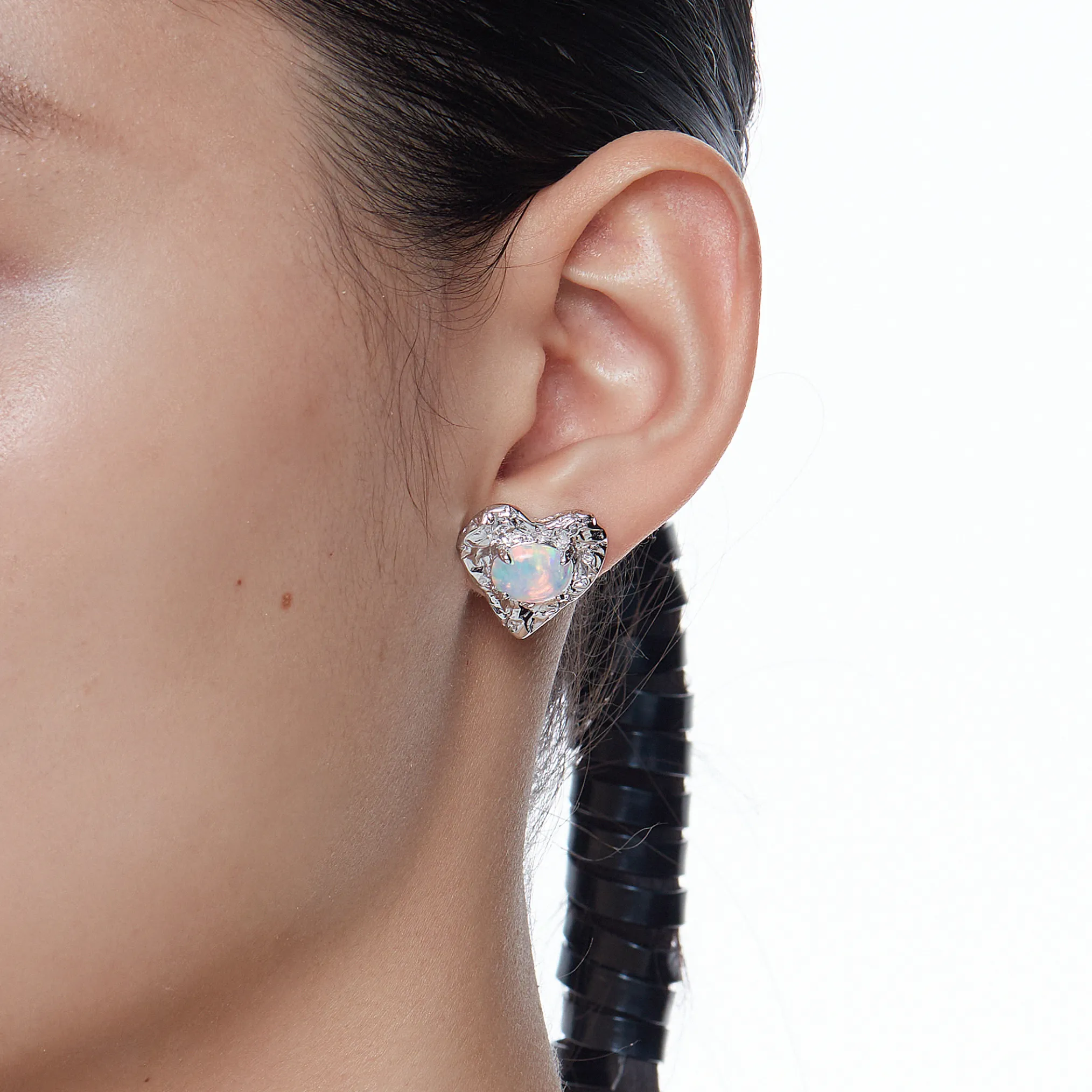 Tasty / Opal Heart Earrings