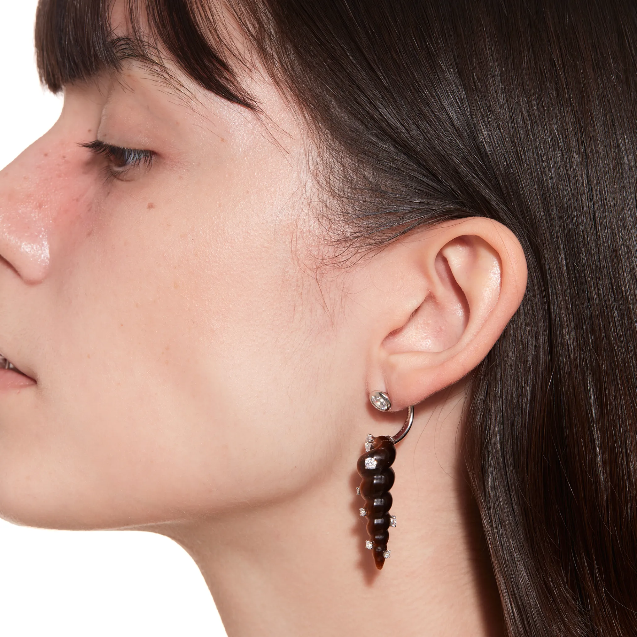 Tasty / Pointed Conch Long Earring
