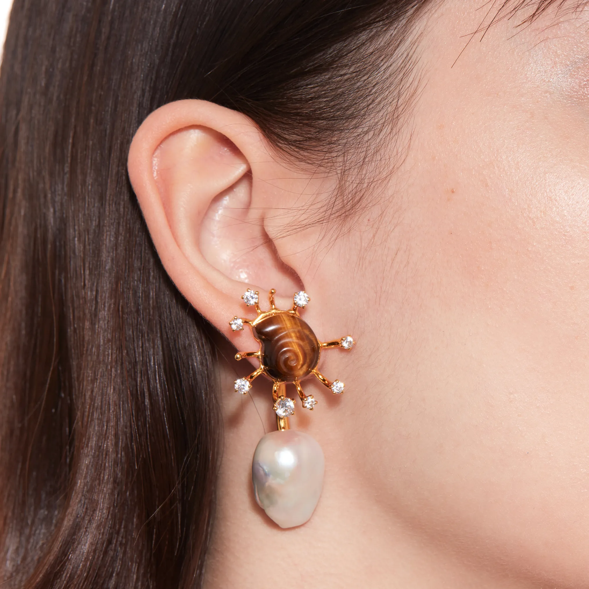 Tasty / Sun Conch Pearl Earring