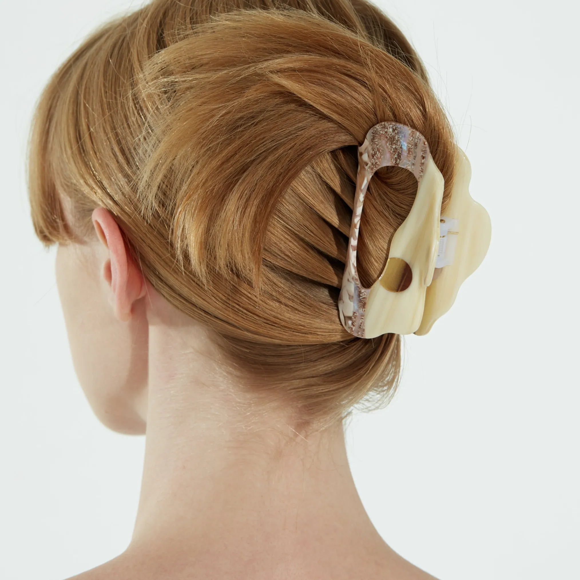 View / Landscape Hair Claw