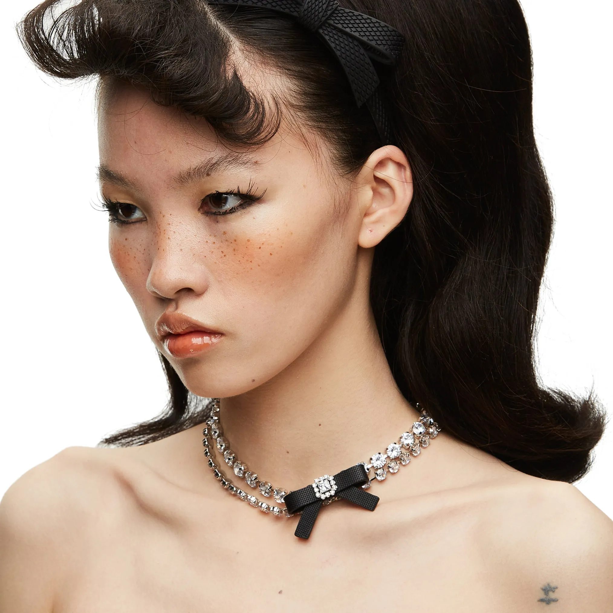 YVMIN X SHUSHUTONG / Rubber Bow Gemstone Necklace