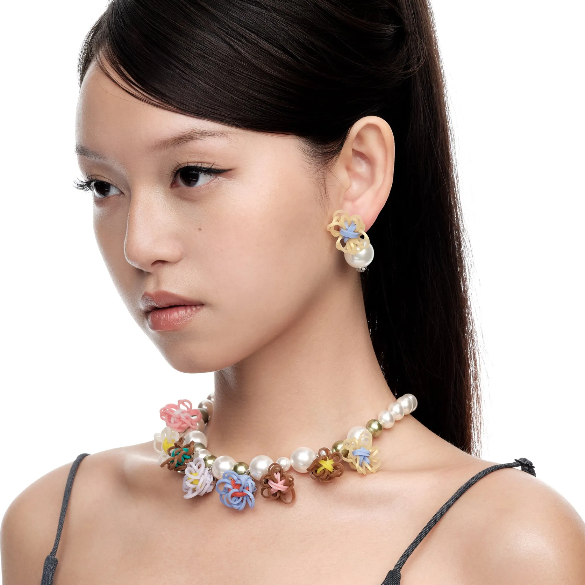 YVMIN X SHUSHUTONG / Rubber Band Flower Pearl Earring