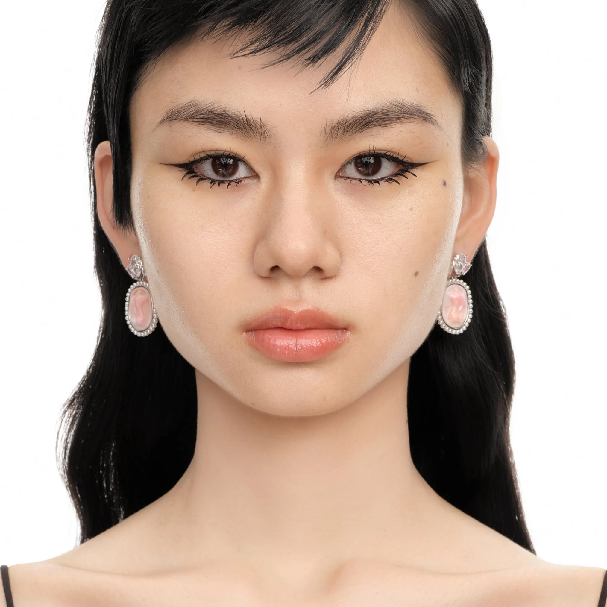 YVMIN X SHUSHUTONG / Shell Sculpture Back Pearl Earrings