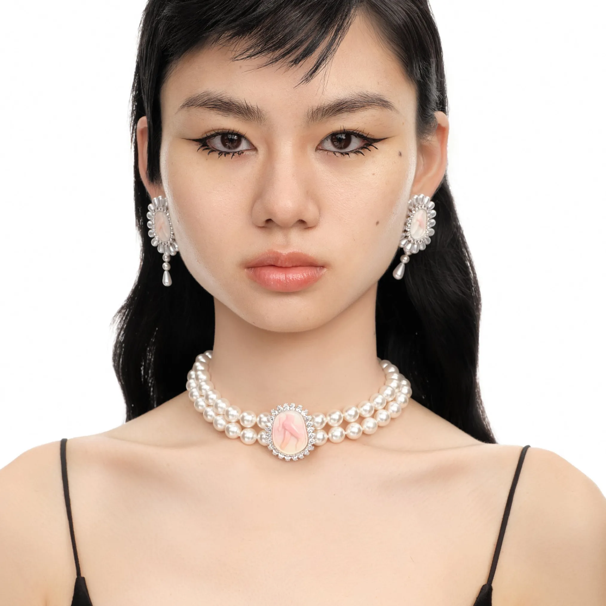 YVMIN X SHUSHUTONG / Shell Sculpture Pearl Necklace