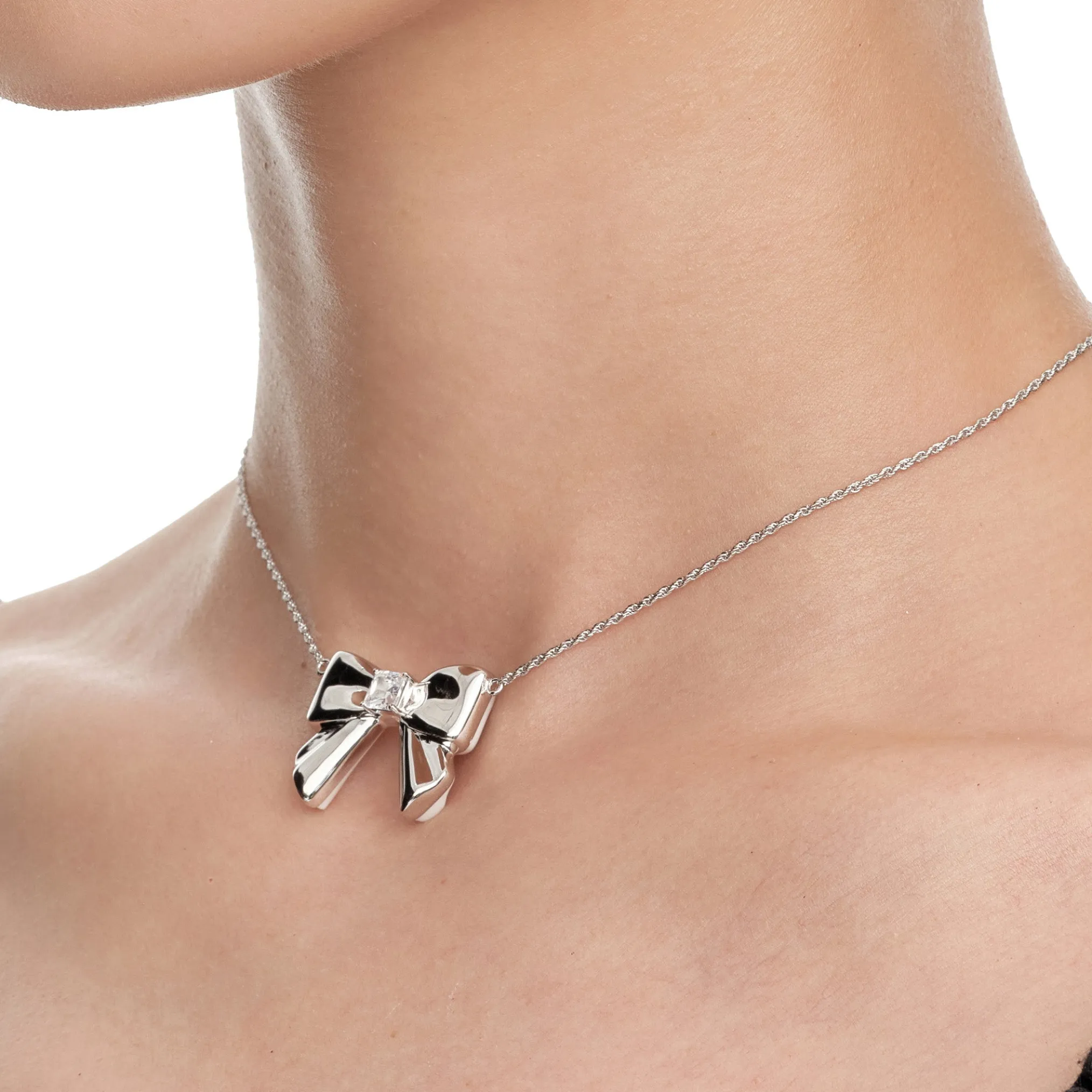 YVMIN X SHUSHUTONG / Double Side Ceramic Bowknot Necklace