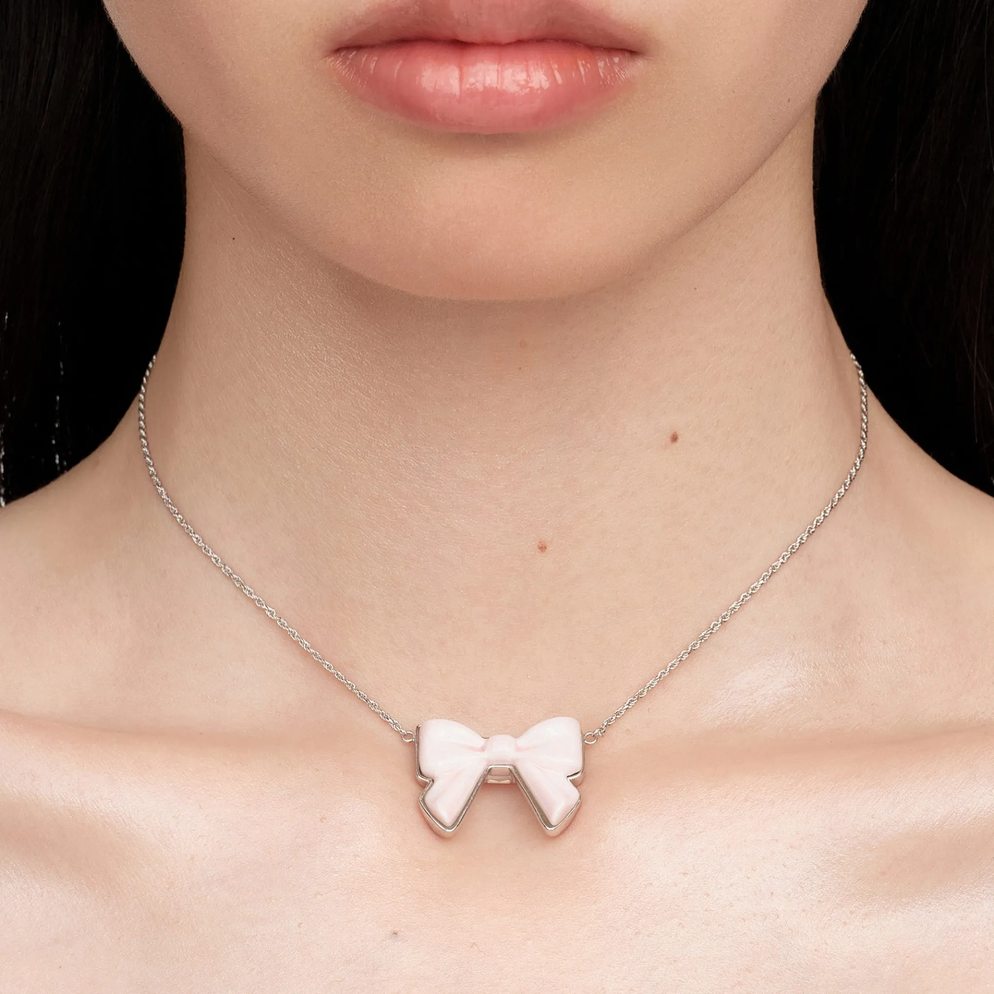YVMIN X SHUSHUTONG / Double Side Ceramic Bowknot Necklace
