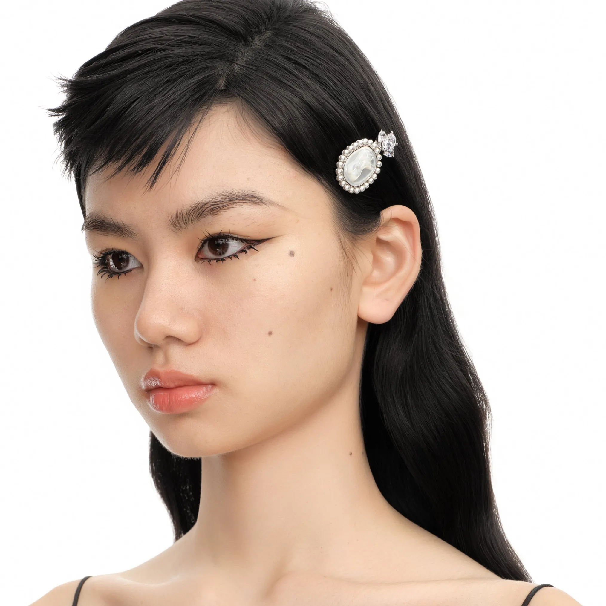 YVMIN X SHUSHUTONG / Shell Sculpture Back Pearl Hair Pin