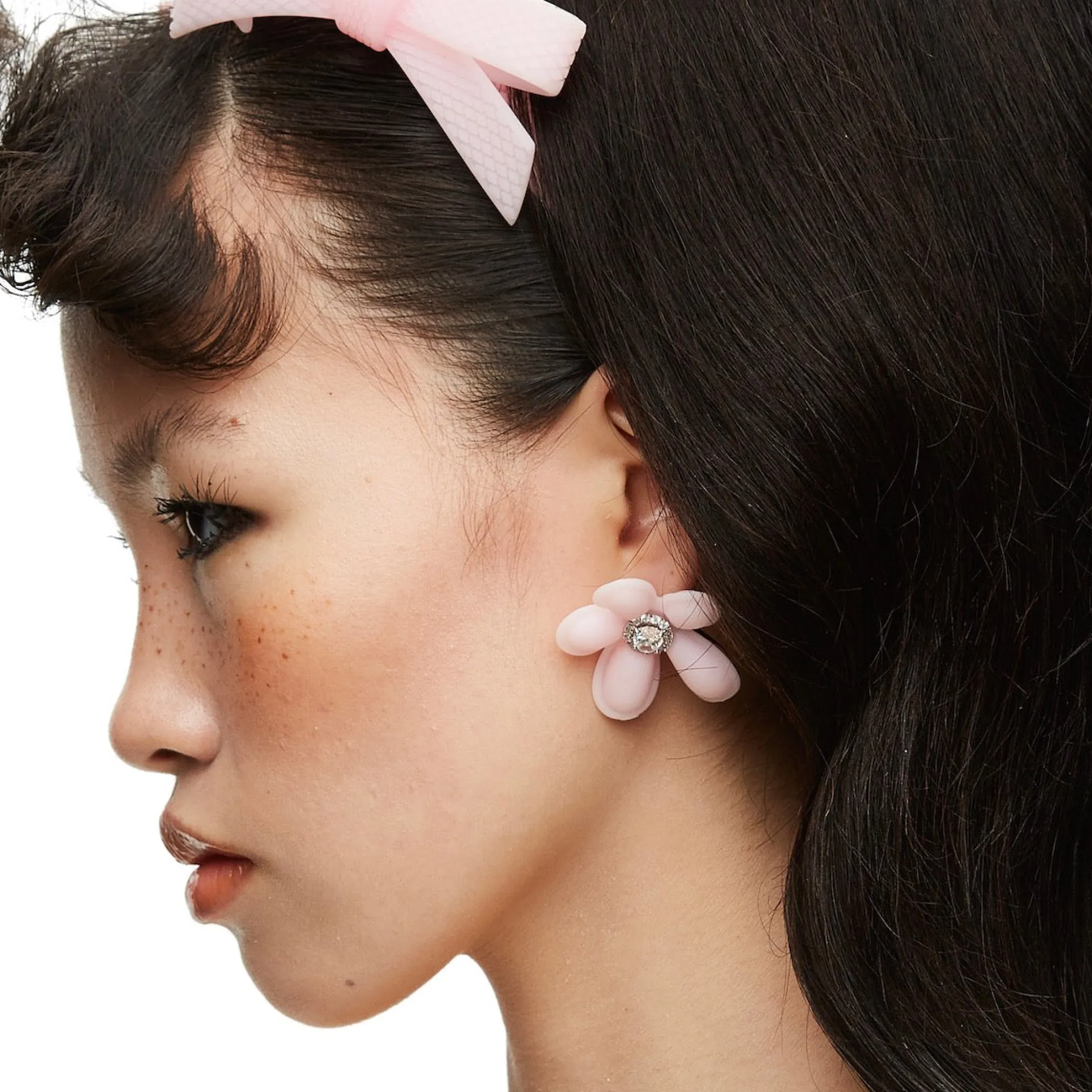 YVMIN X SHUSHUTONG / Rubber Flower Gemstone Earring