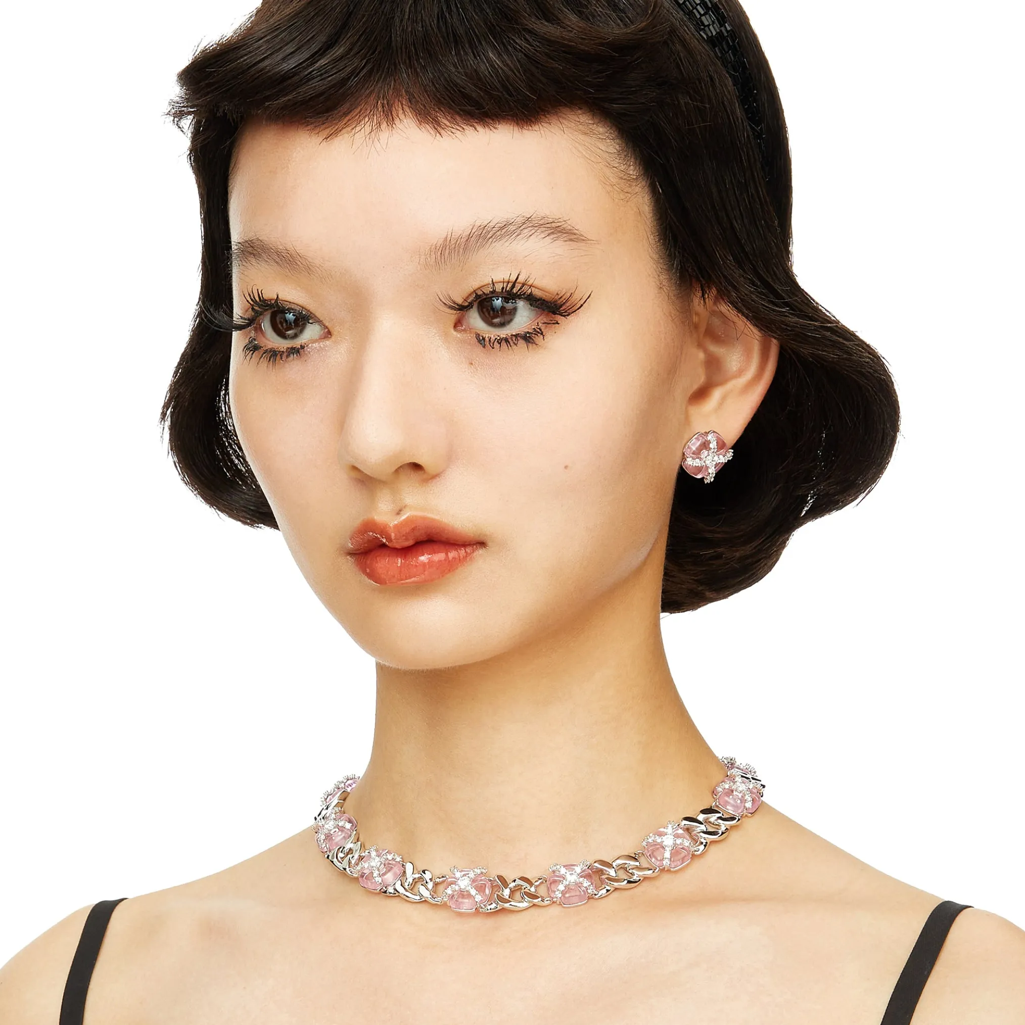 YVMIN X SHUSHUTONG / Natural Gemstone Cross Flower Chain Necklace