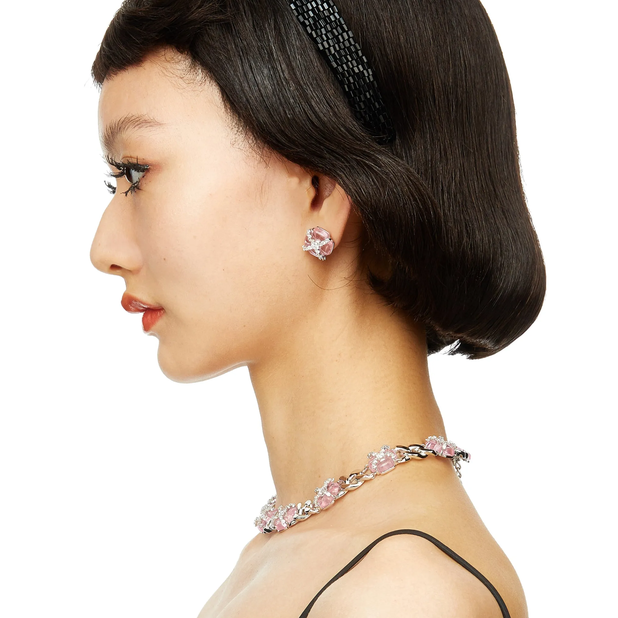 YVMIN X SHUSHUTONG / Natural Gemstone Cross Flower Chain Necklace