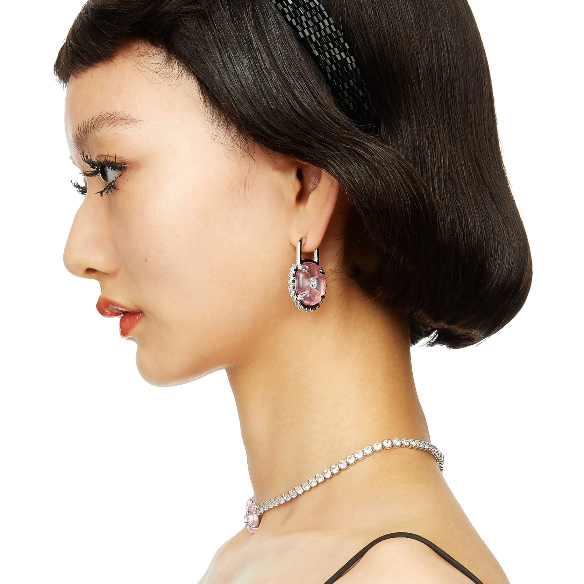 YVMIN X SHUSHUTONG / Natural Gemstone Chain Flower Short Necklace